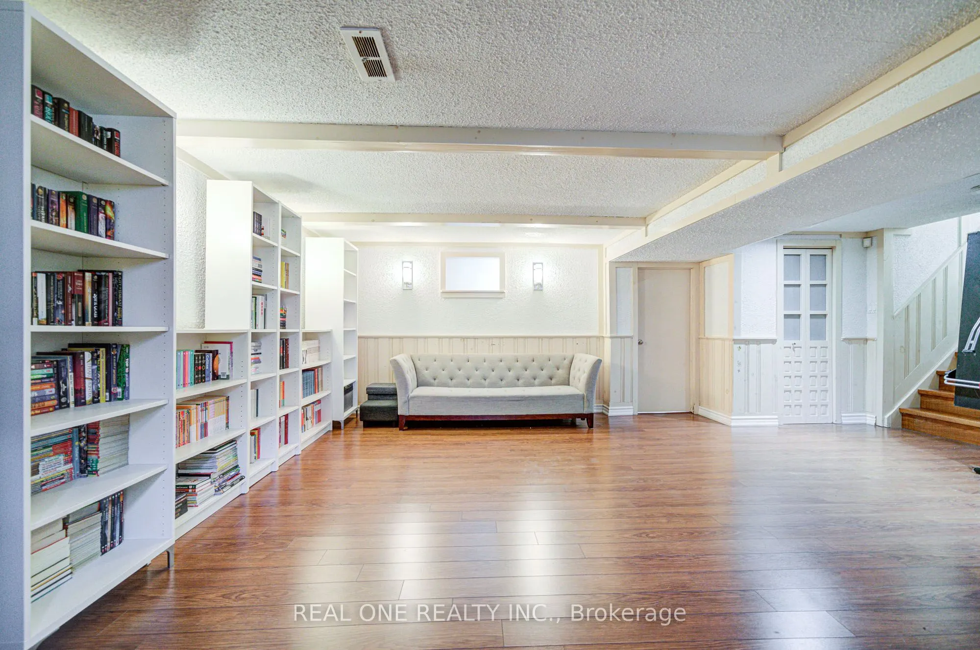 122 Marilake Drive