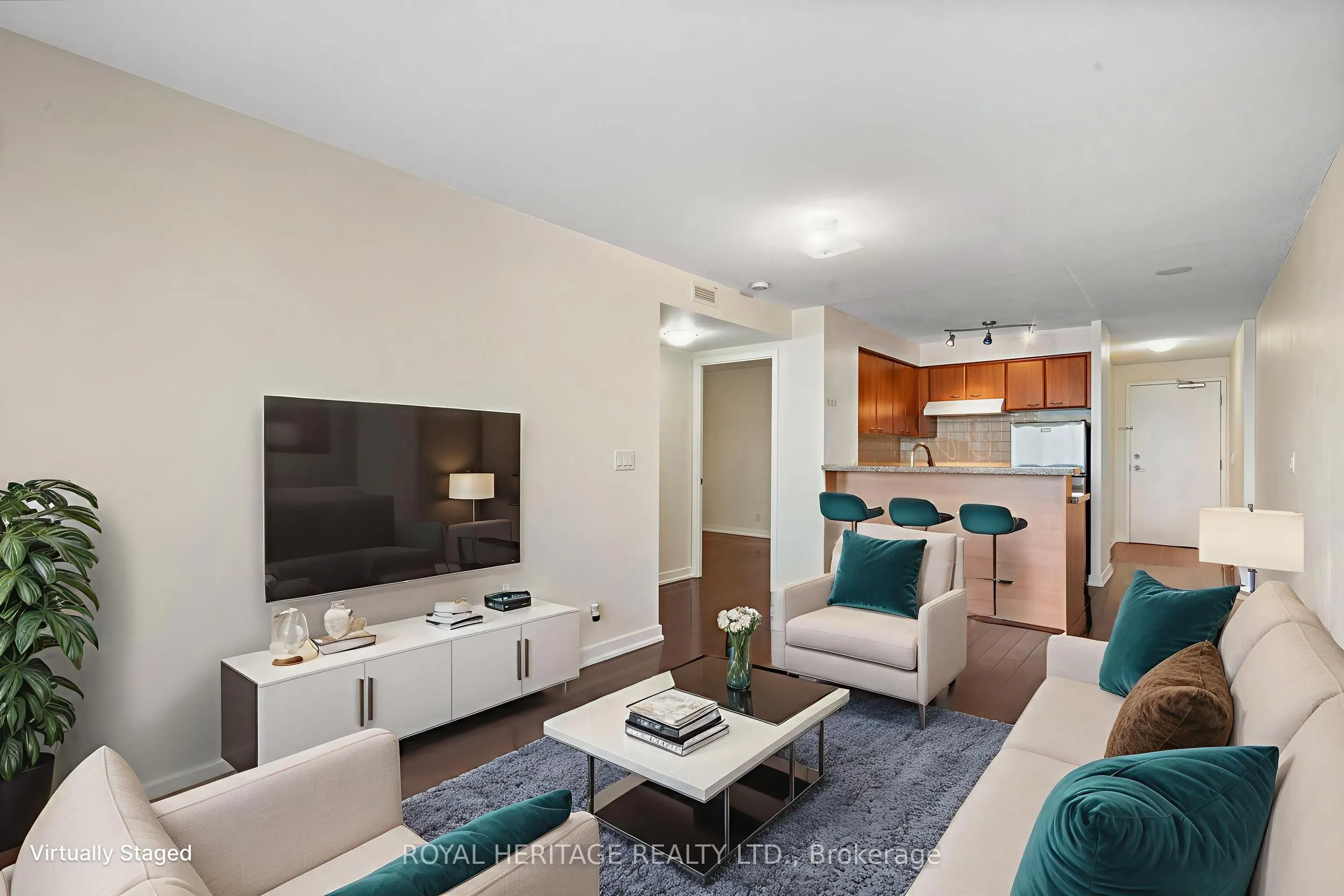 38 Lee Centre Drive, #1716