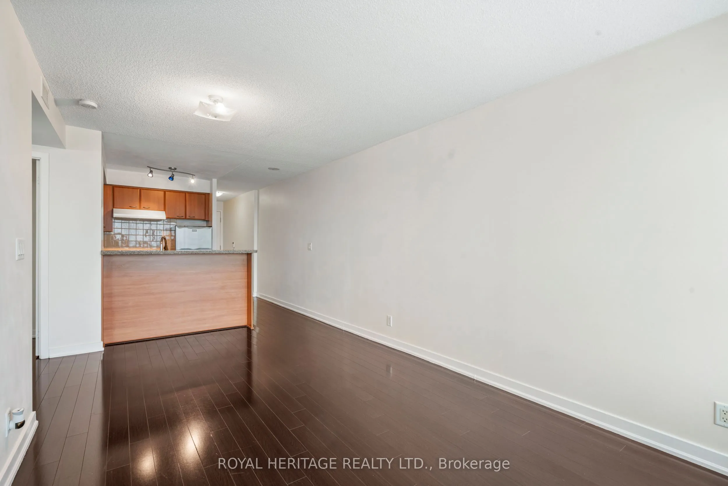38 Lee Centre Drive, #1716