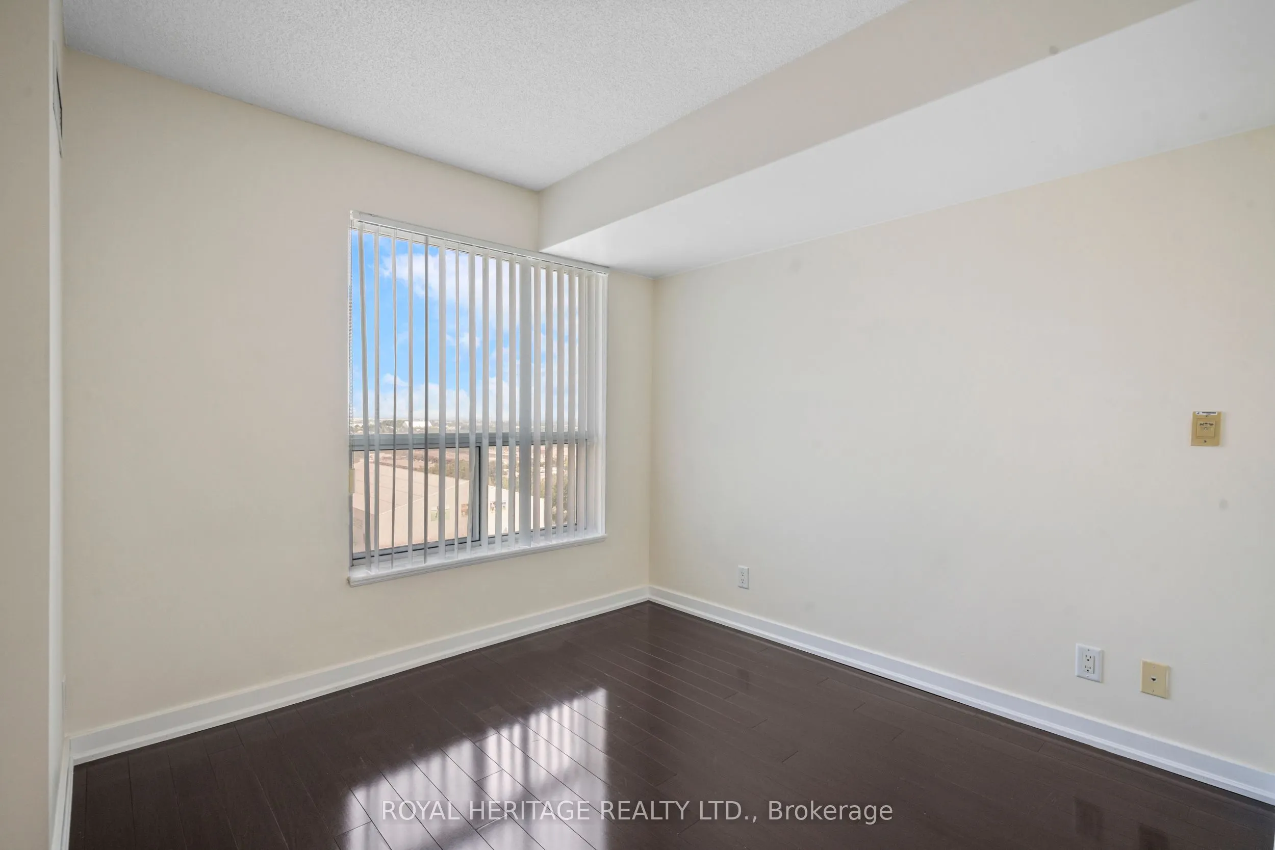 38 Lee Centre Drive, #1716