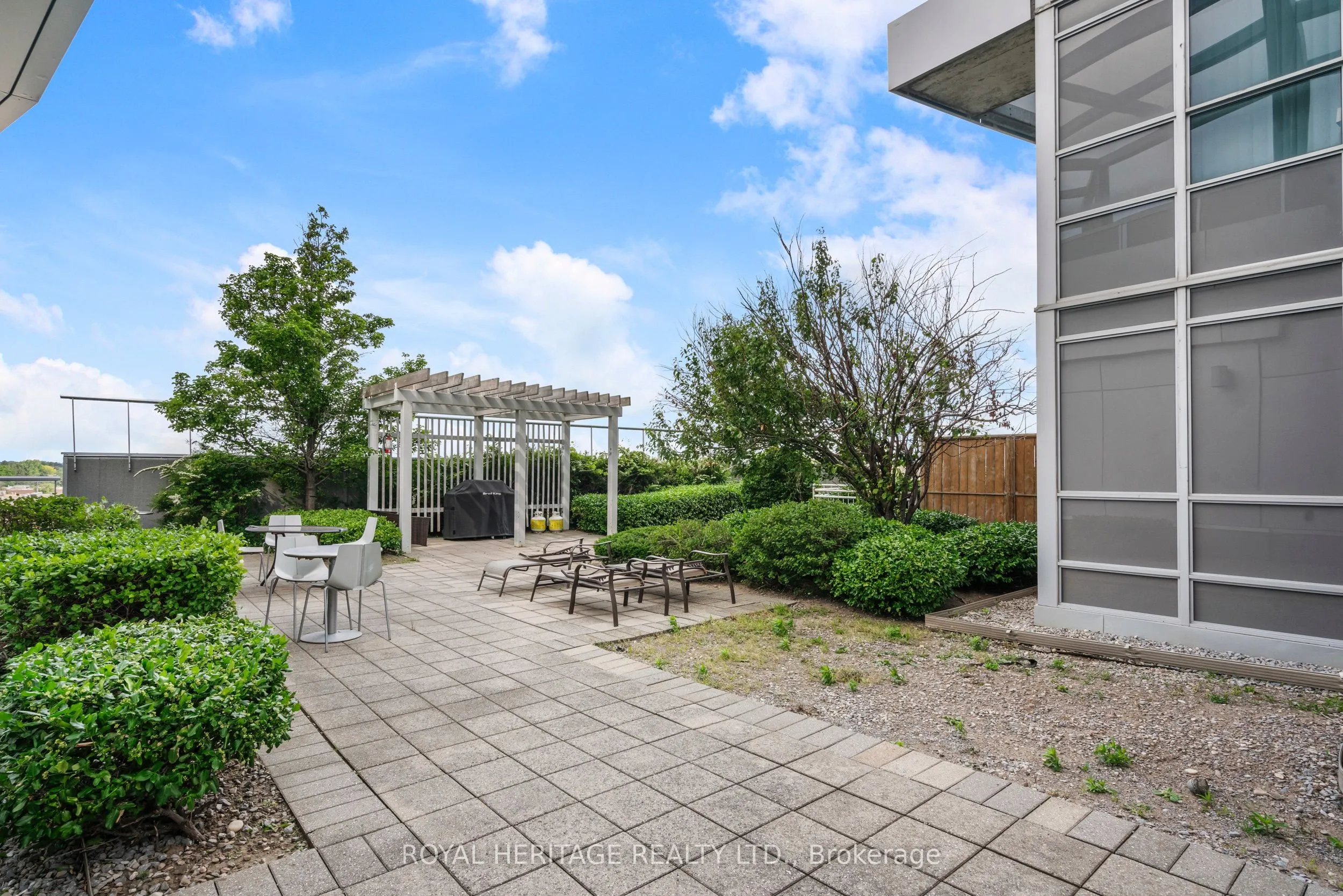 38 Lee Centre Drive, #1716