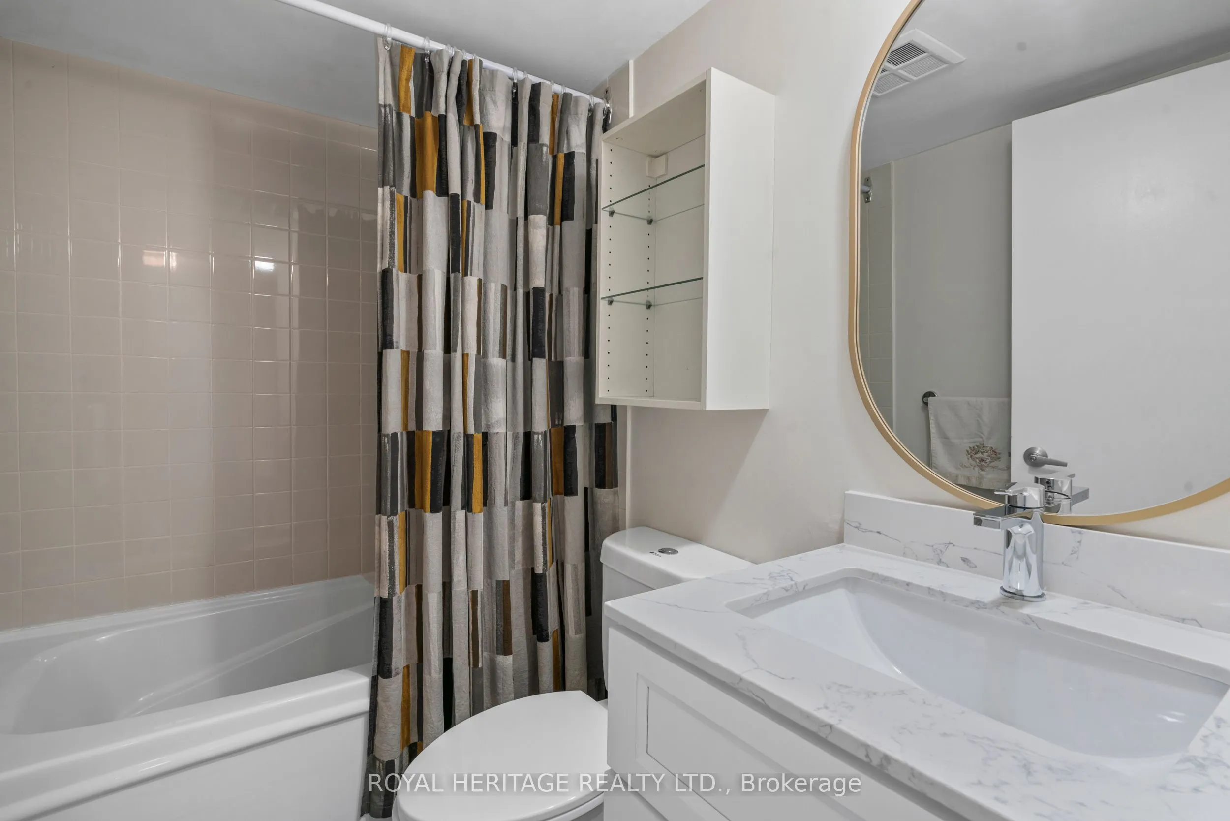 38 Lee Centre Drive, #1716