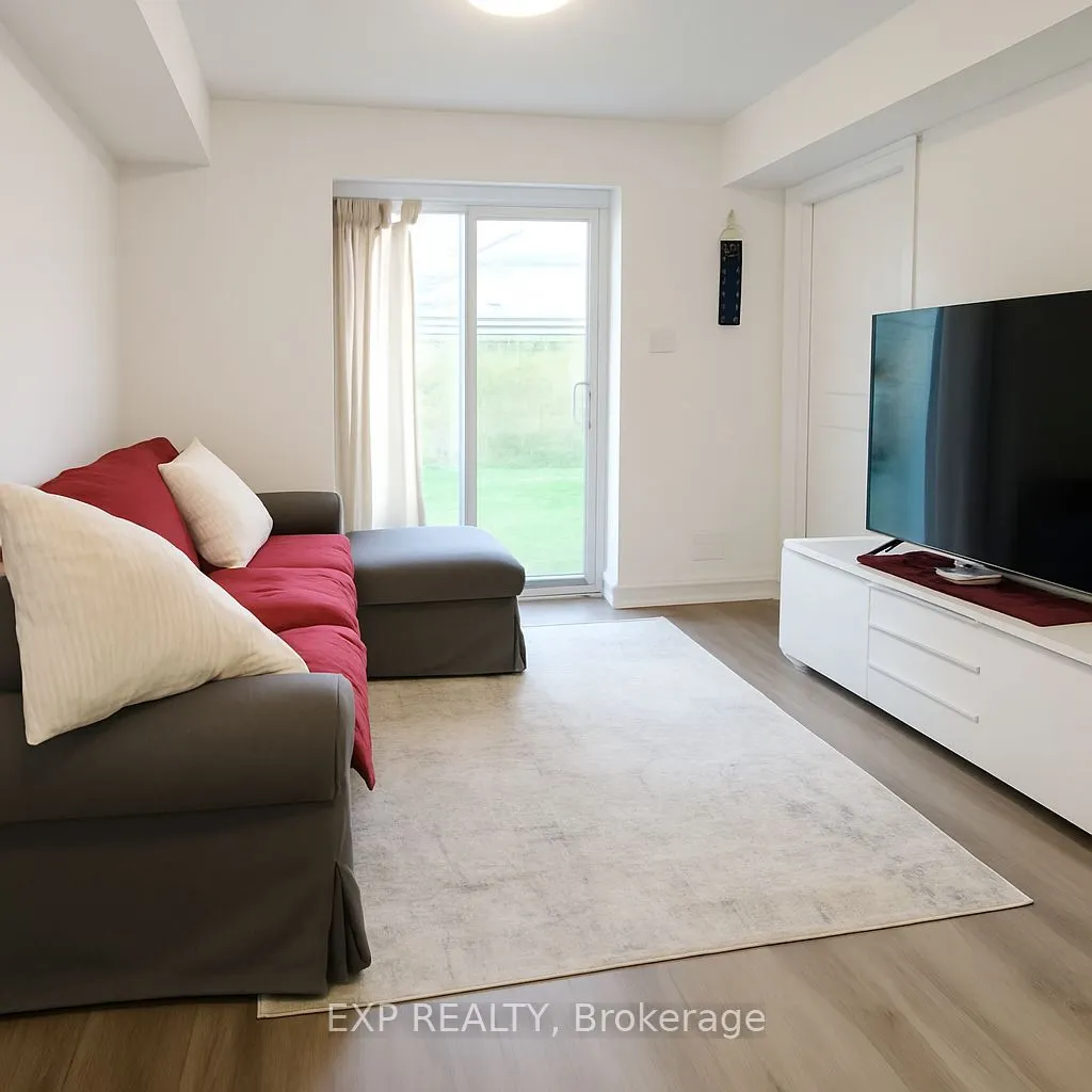 39 Purdy Place, #lower level