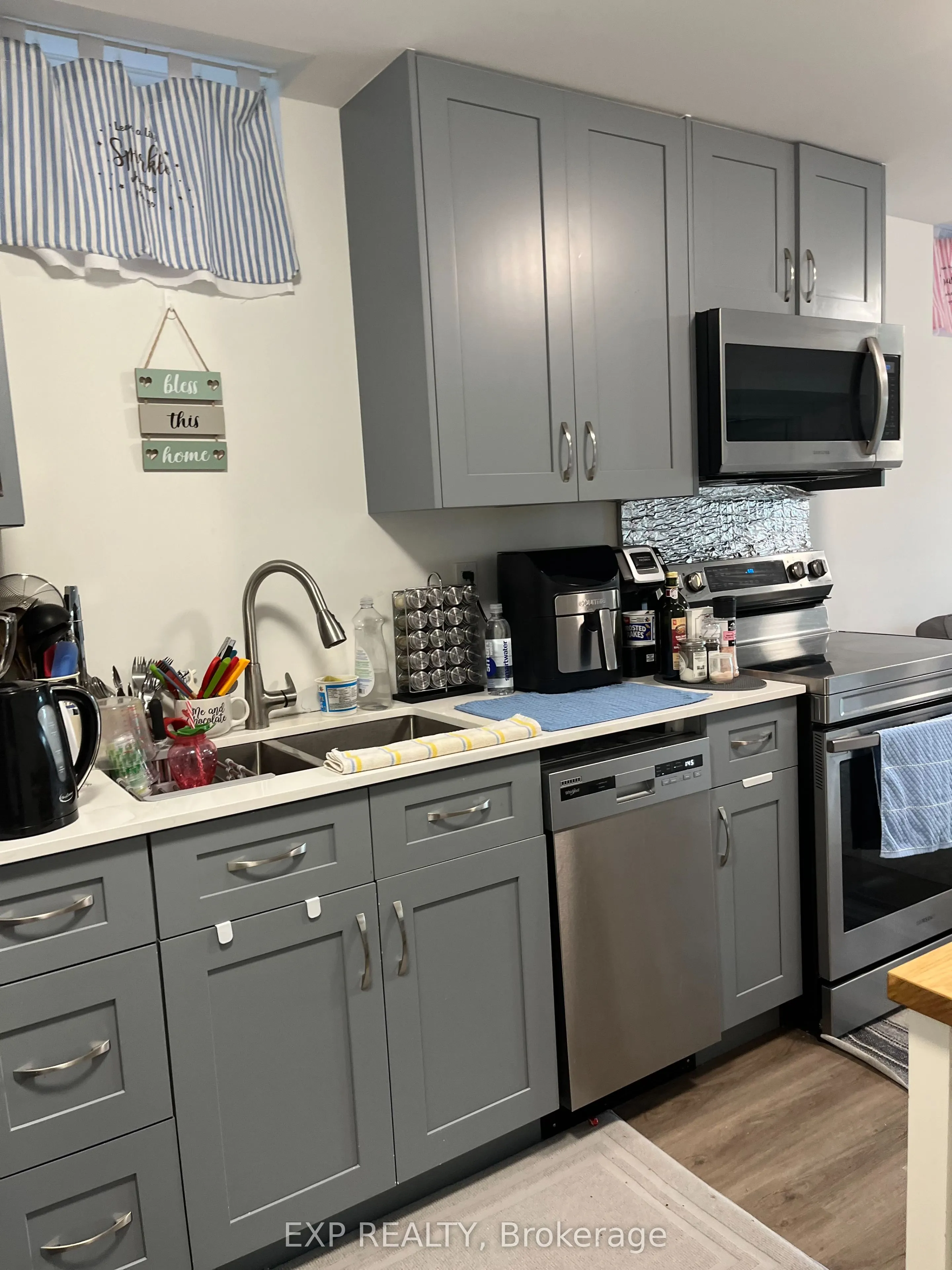 39 Purdy Place, #lower level