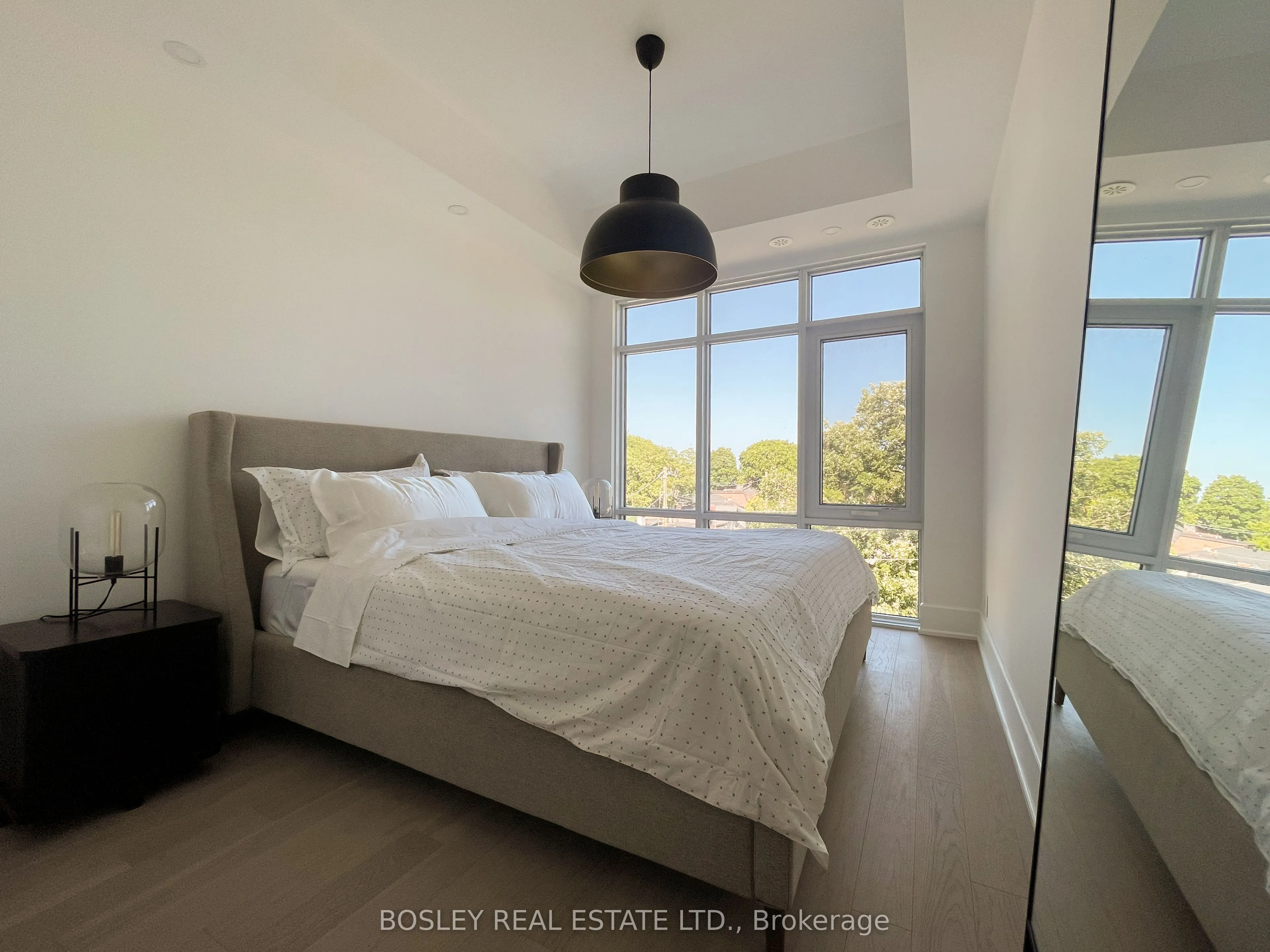 800 Broadview Avenue, #504