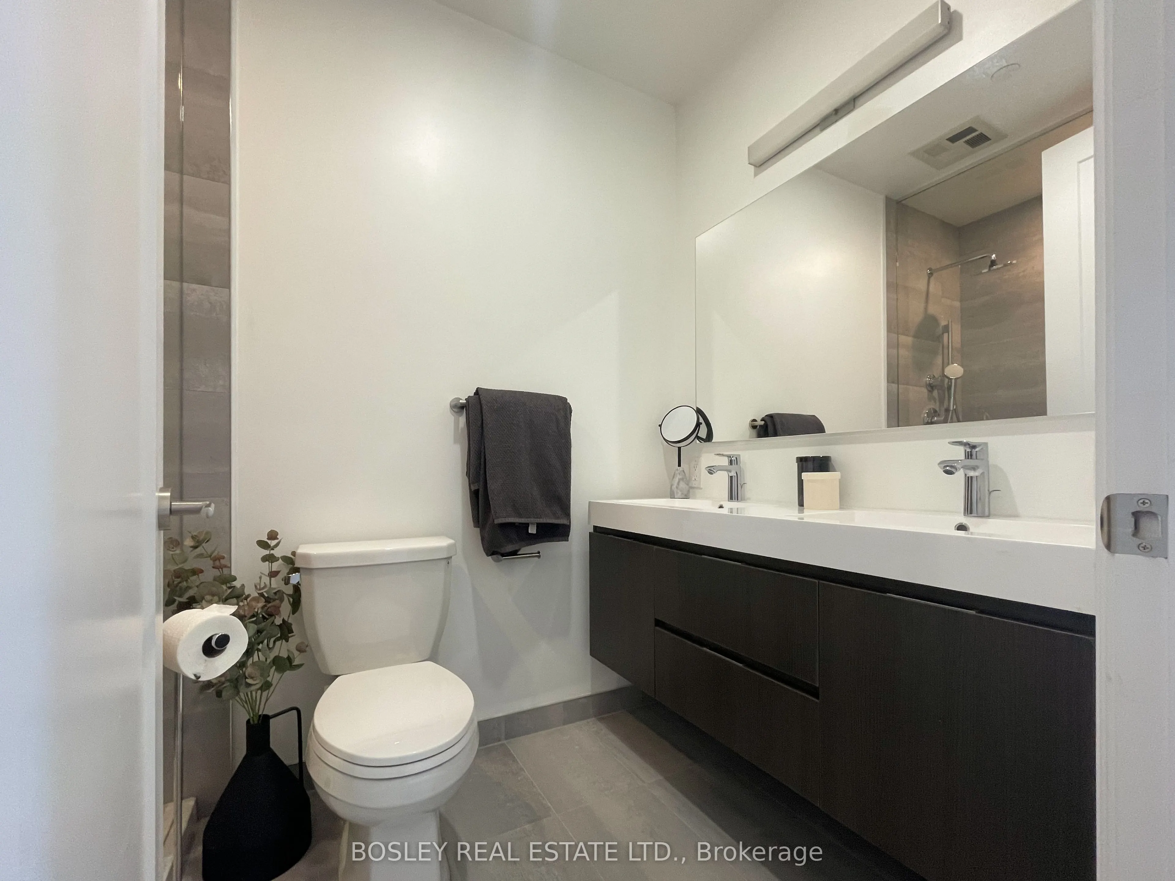 800 Broadview Avenue, #504