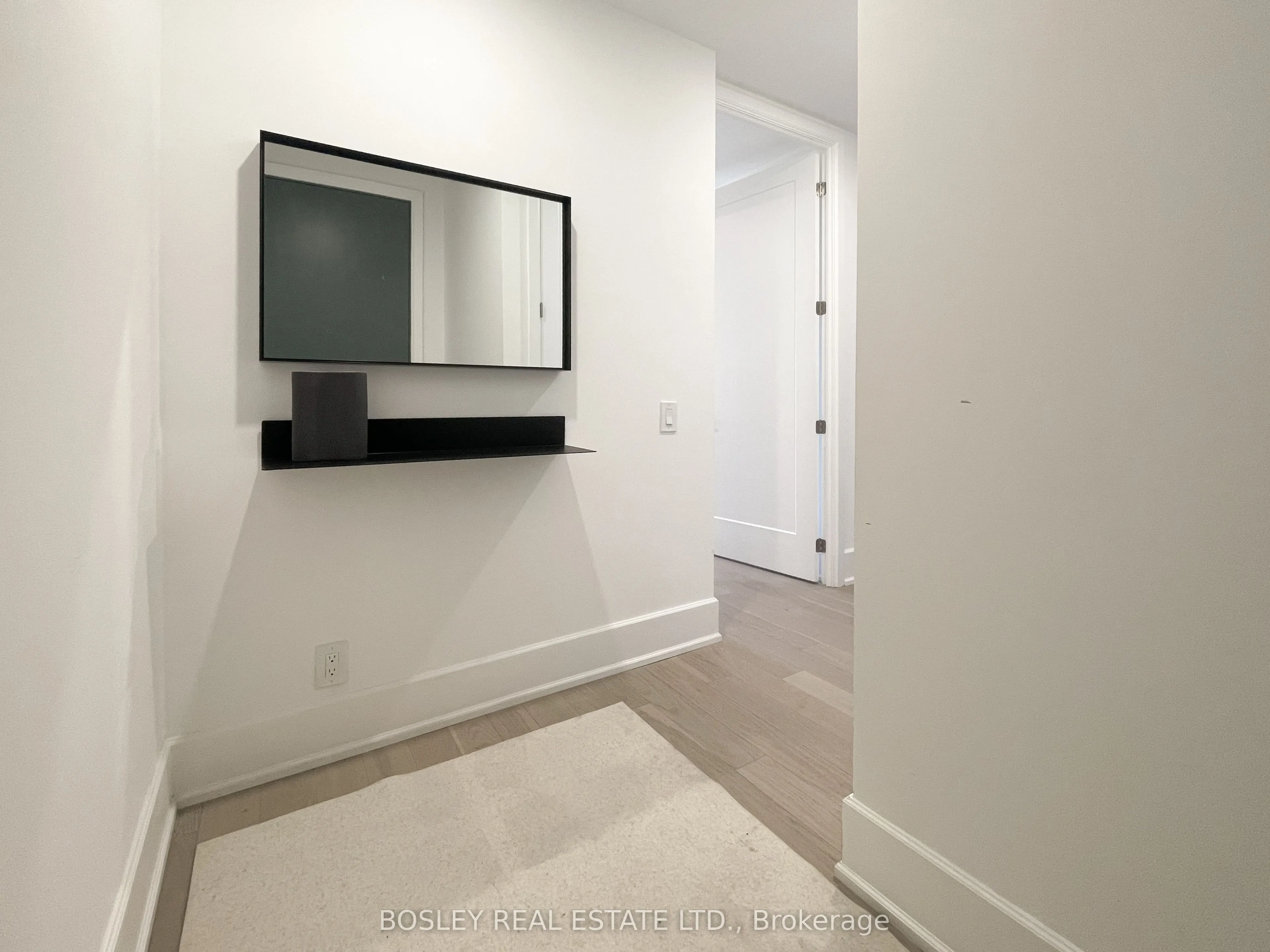 800 Broadview Avenue, #504