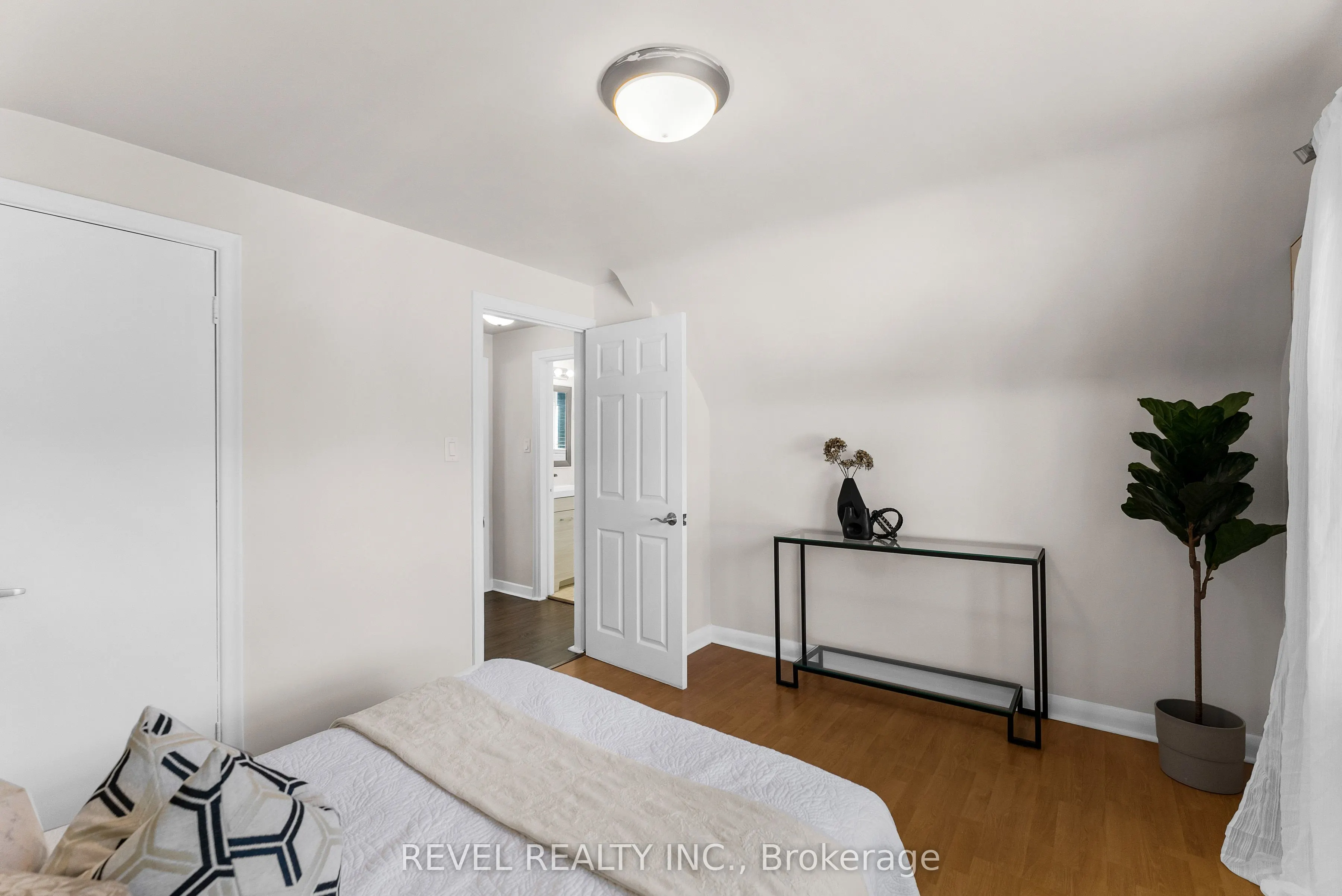 3 Glenwood Terrace