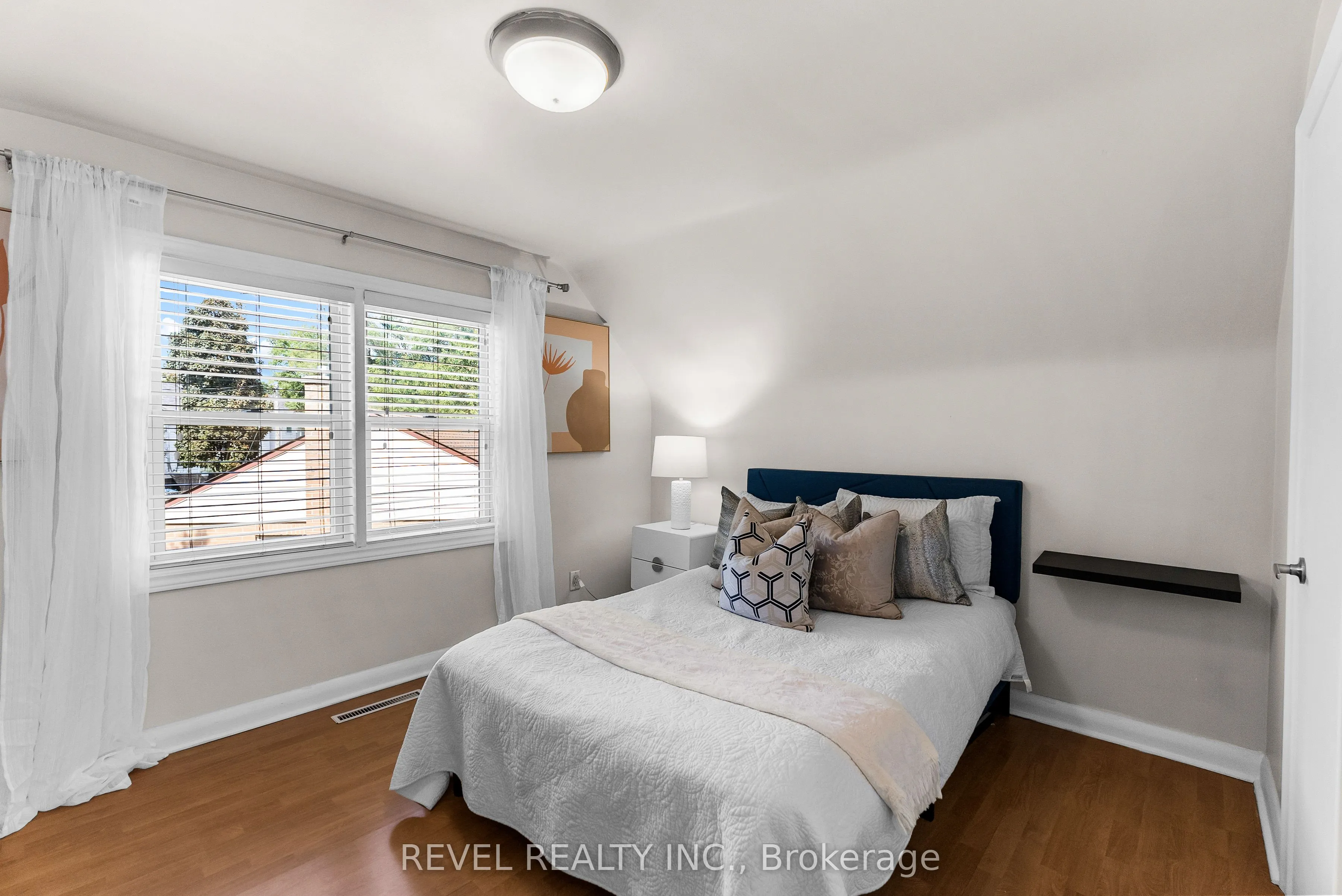 3 Glenwood Terrace