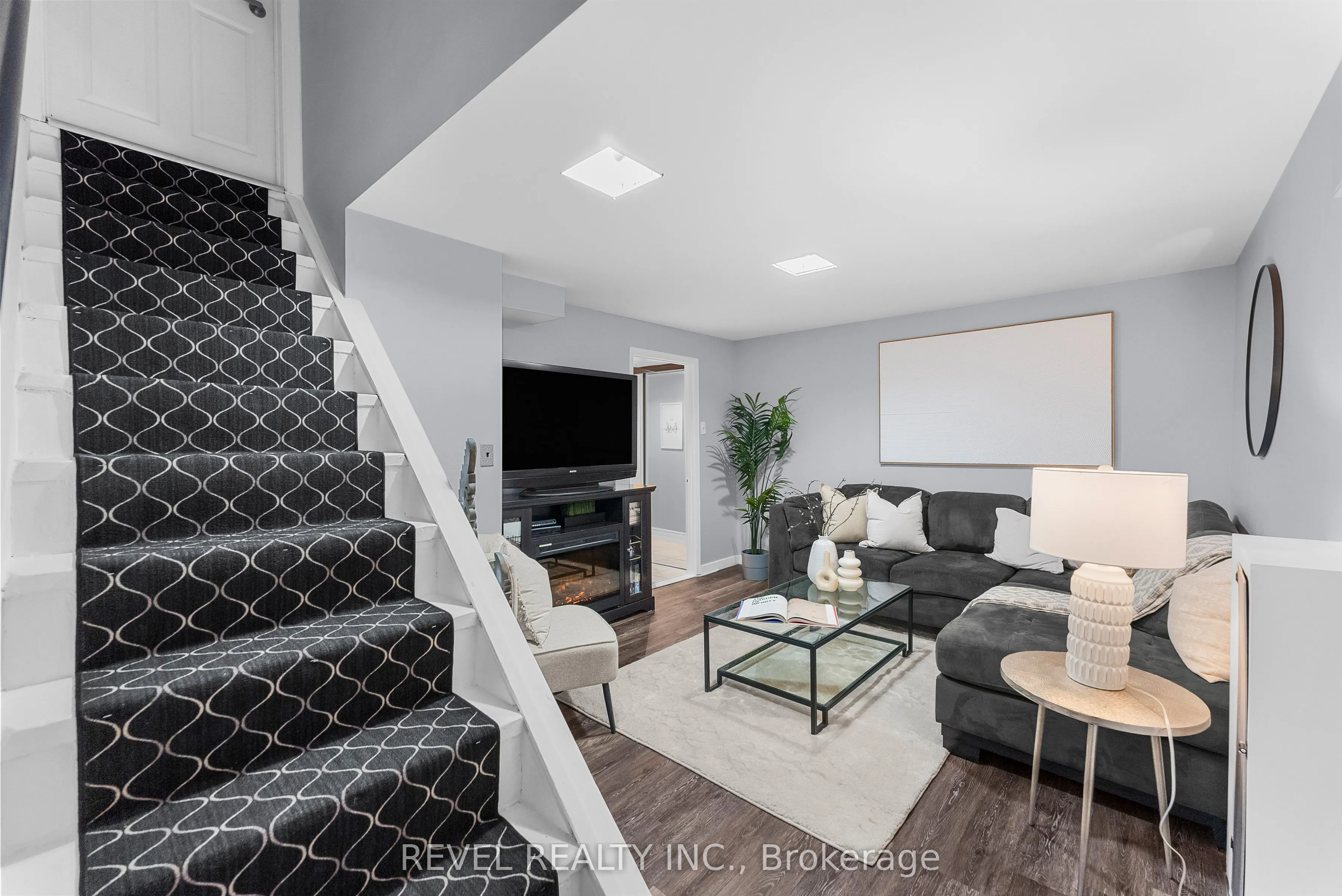 3 Glenwood Terrace