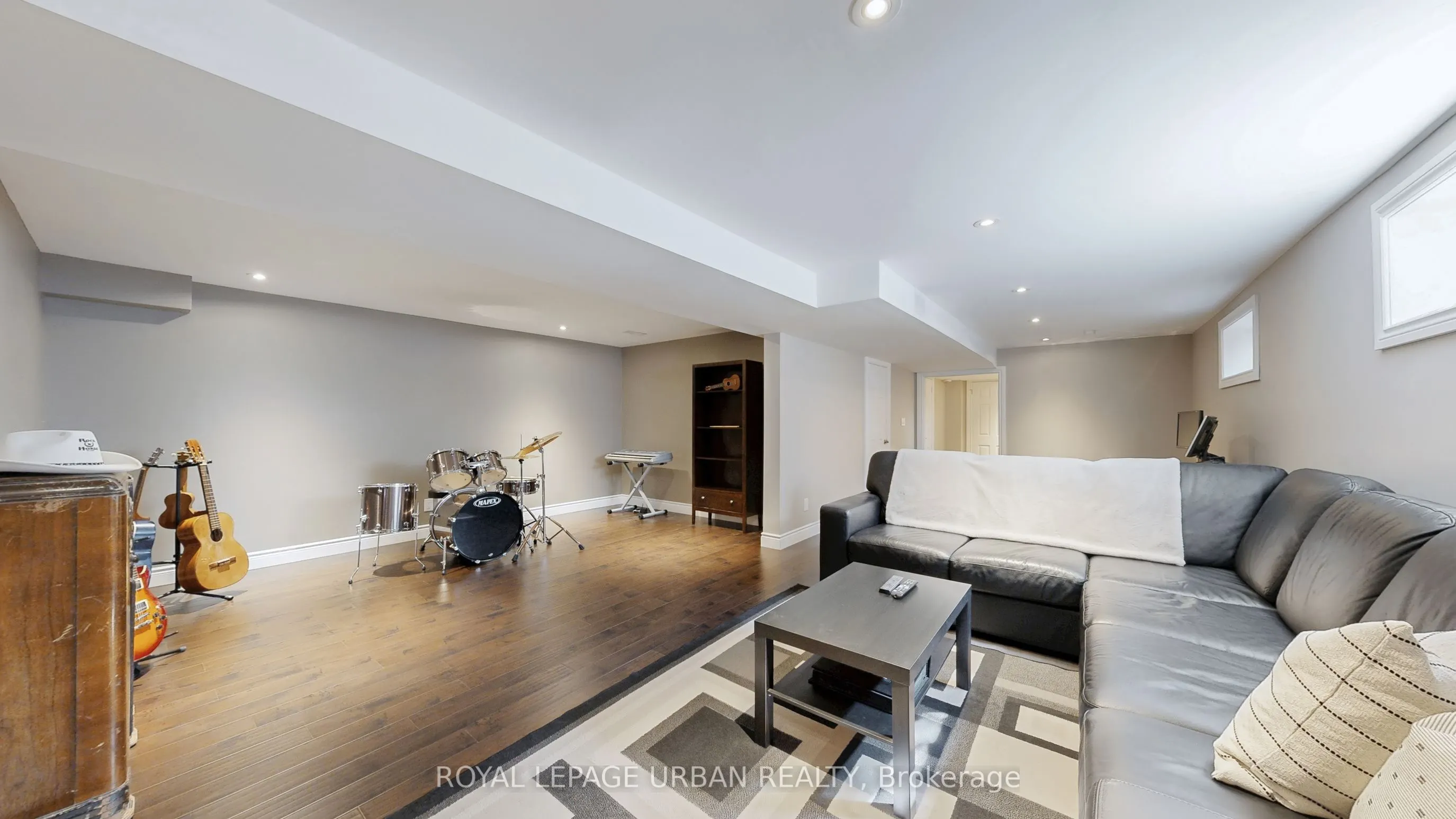96 Coalport Drive