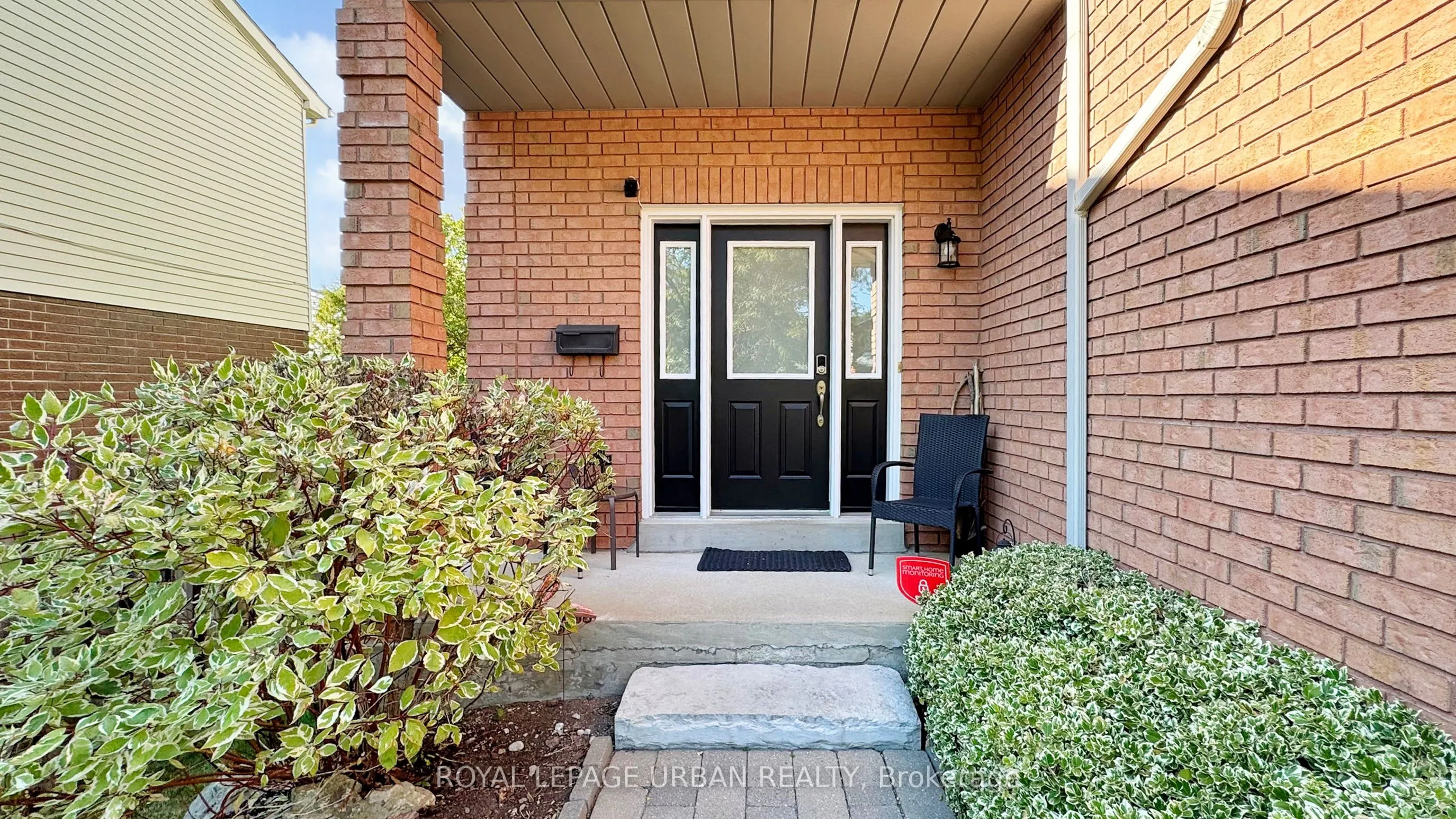96 Coalport Drive