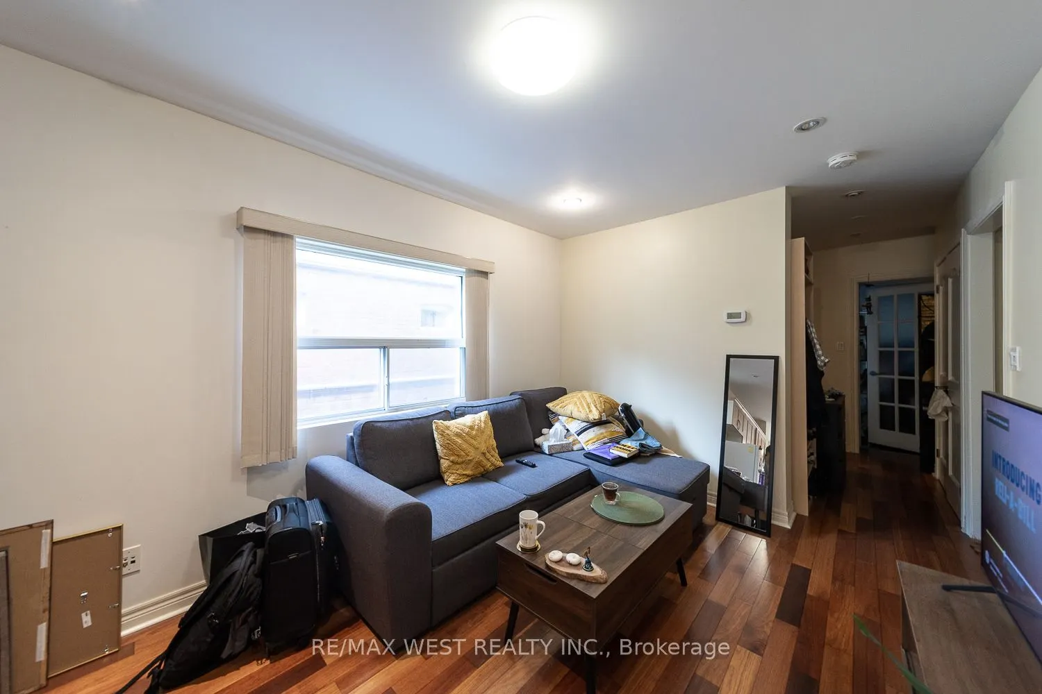 975 Broadview Avenue, #Main