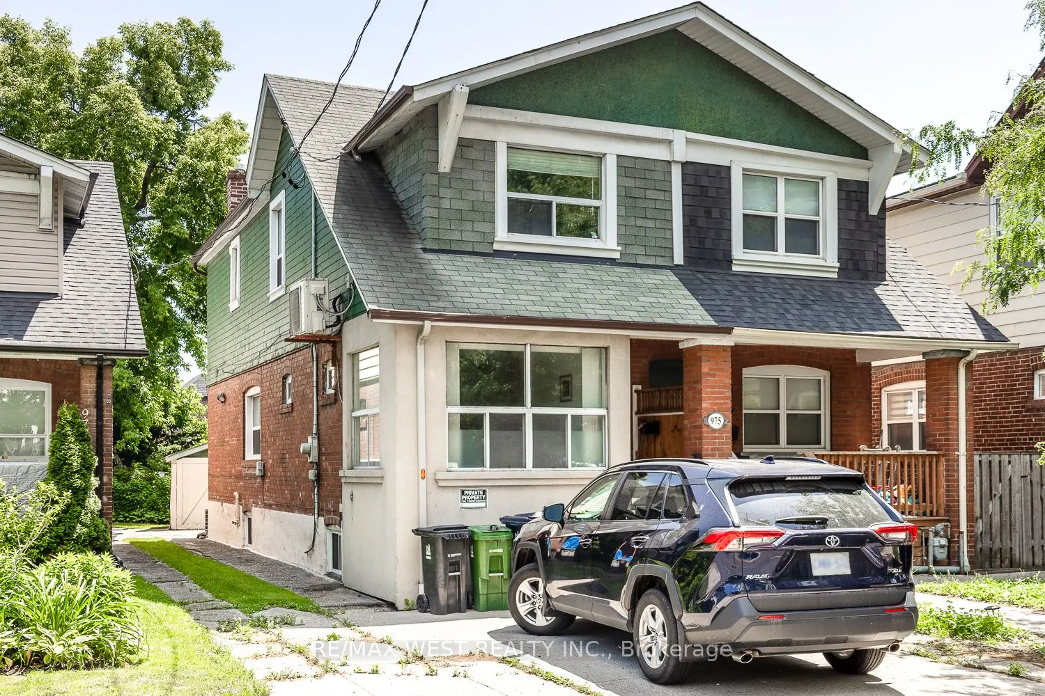 975 Broadview Avenue, #Main
