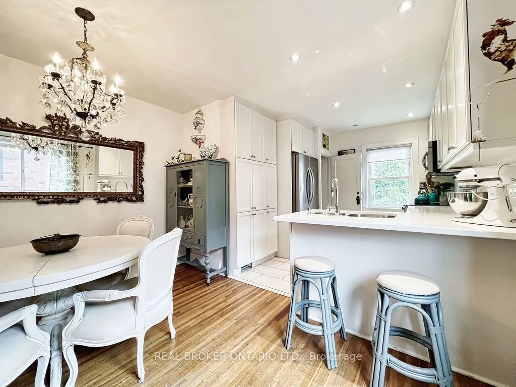 43 Stanhope Avenue, #Main