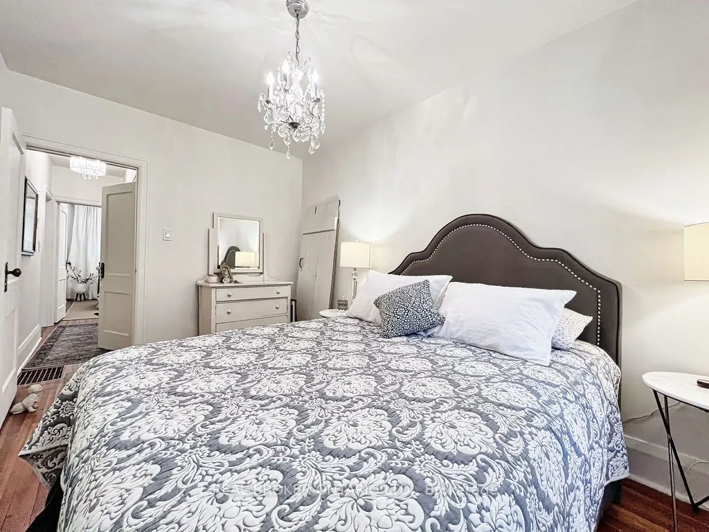 43 Stanhope Avenue, #Main