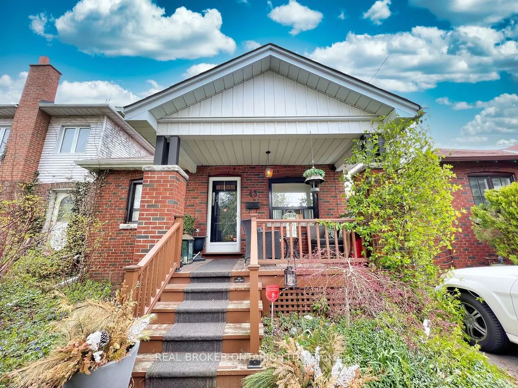 43 Stanhope Avenue, #Main