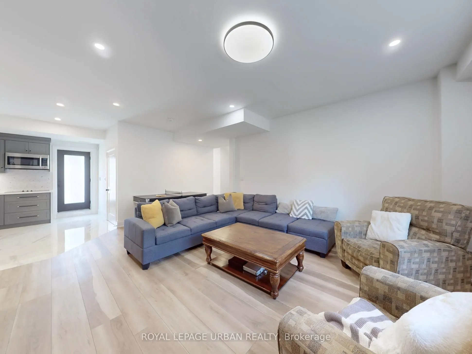 423 Friendship Avenue