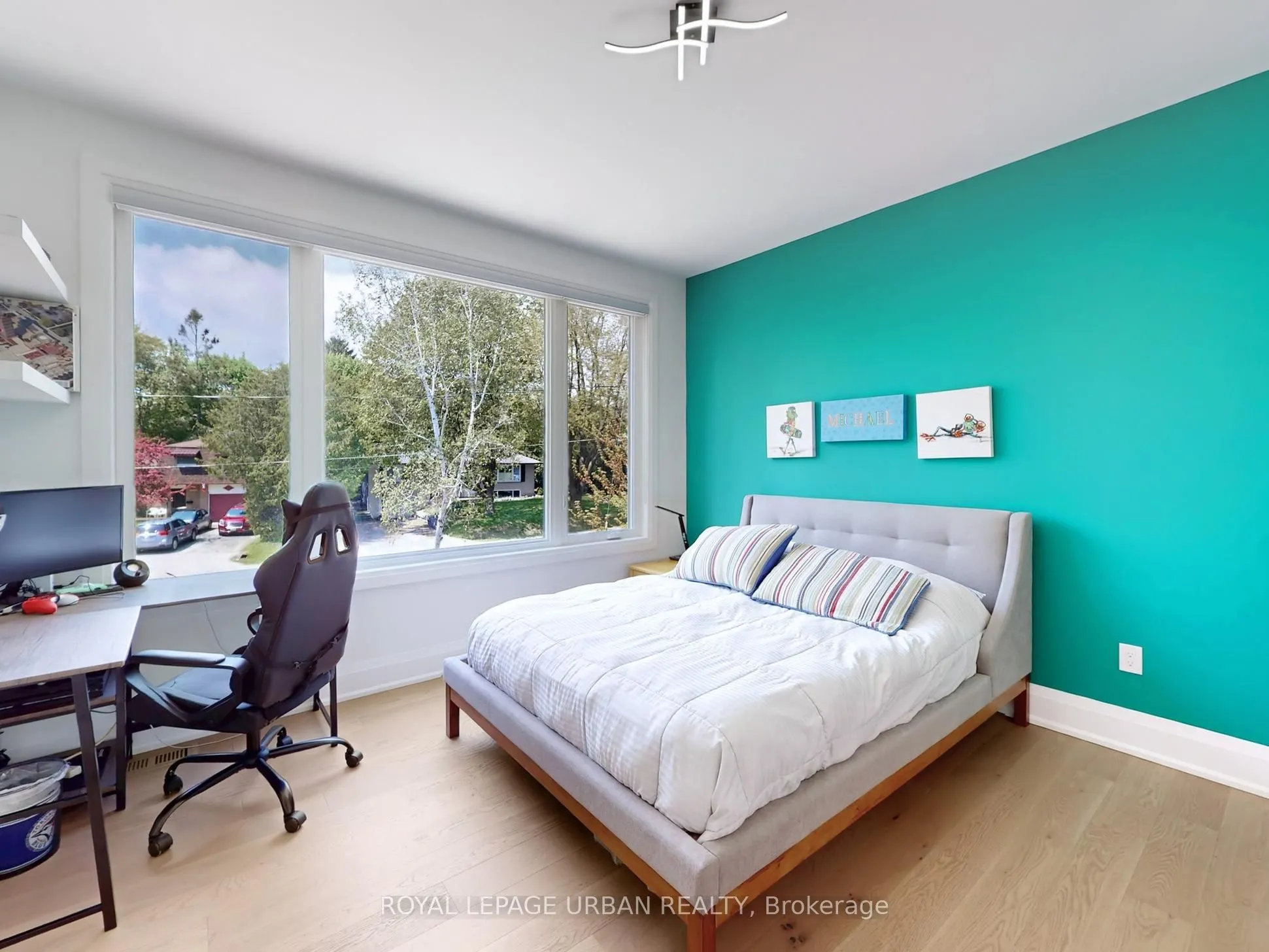 423 Friendship Avenue