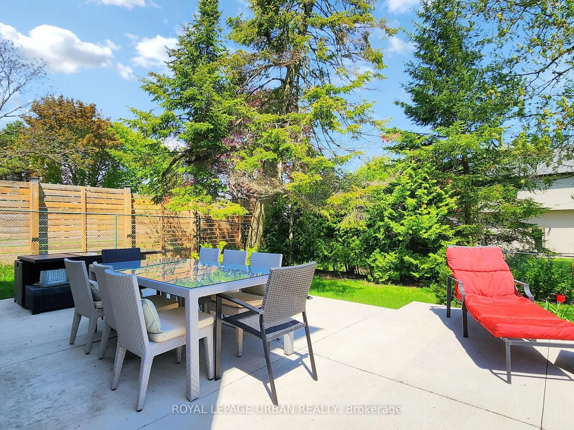 423 Friendship Avenue