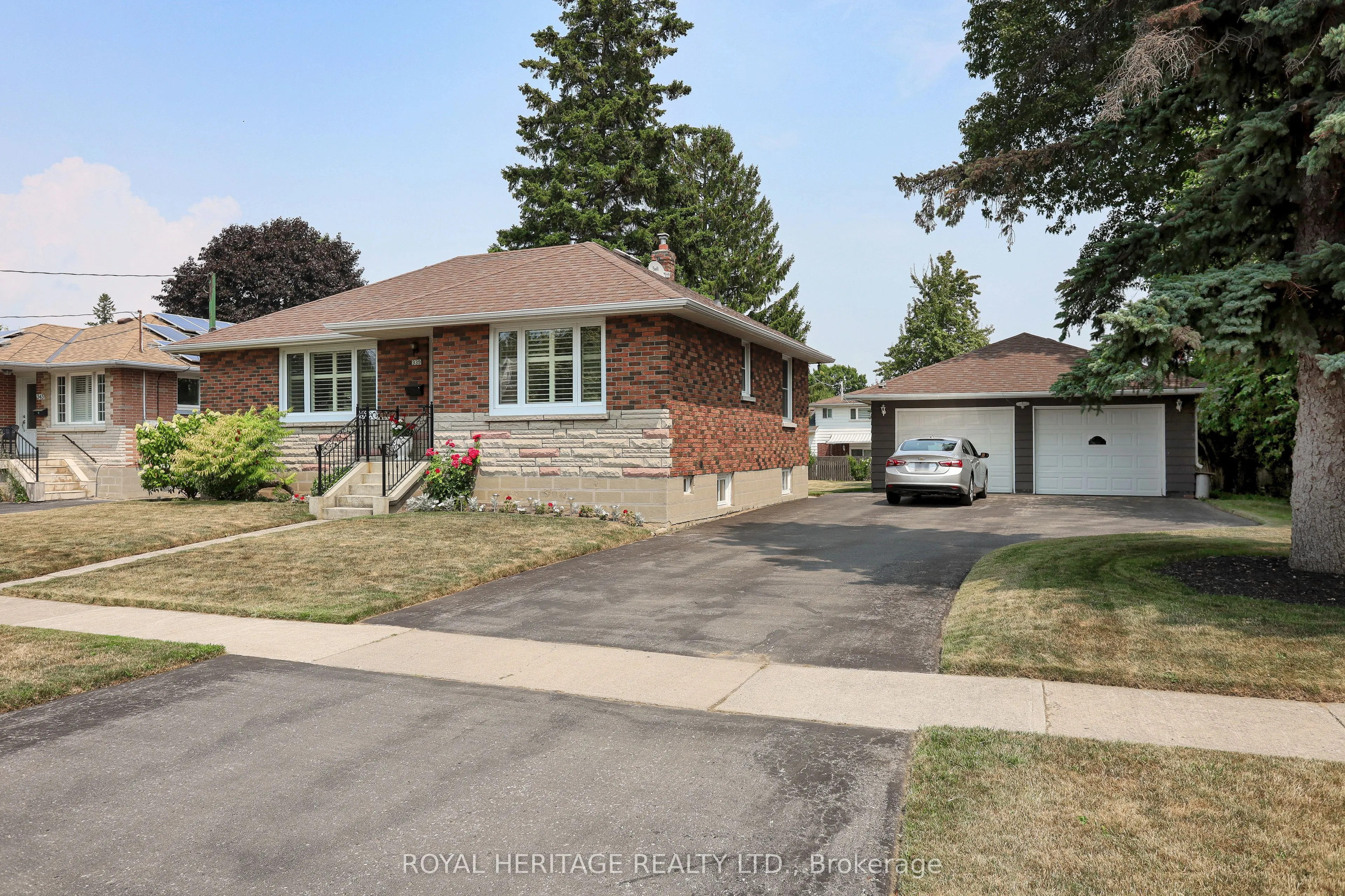 339 Nipigon Street E