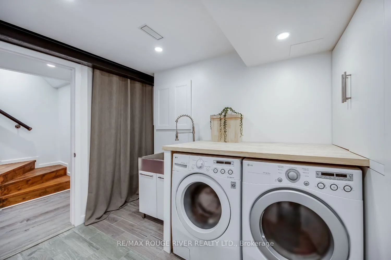 21 Raine Drive