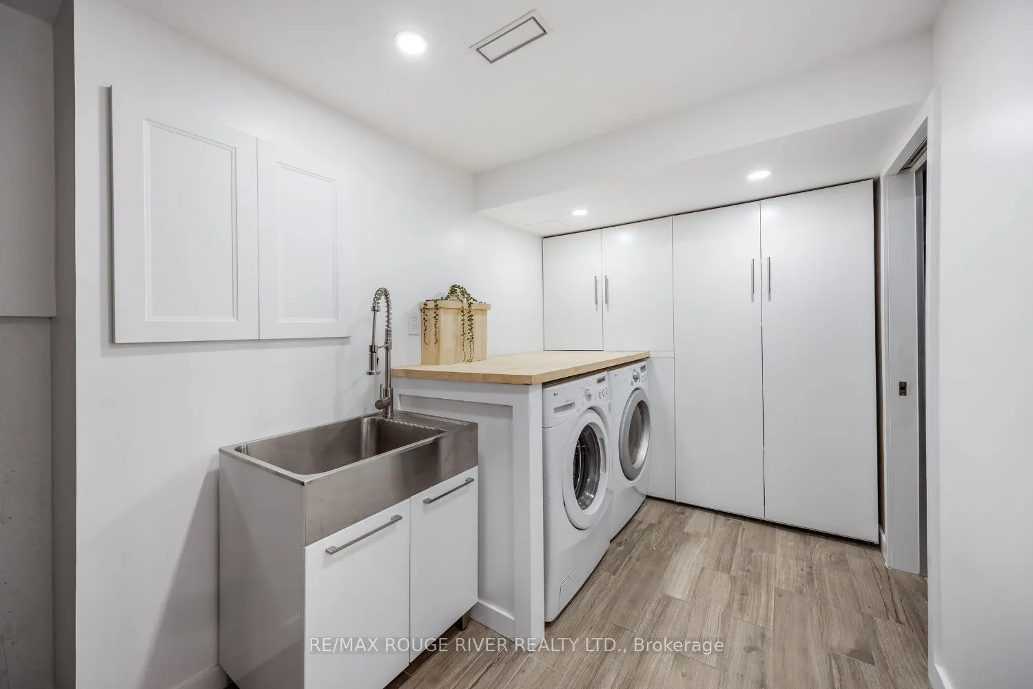 21 Raine Drive