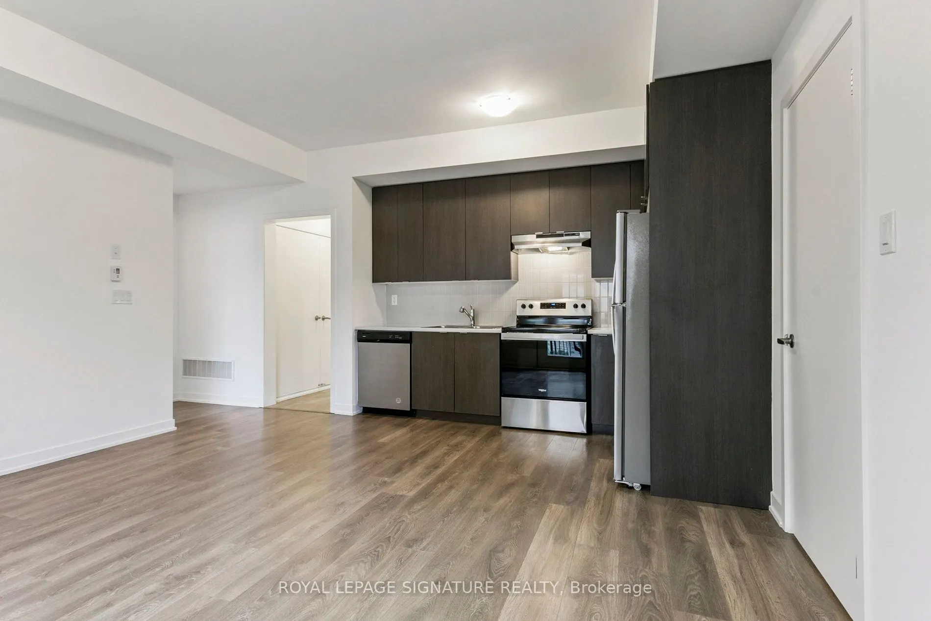1525 Kingston Road, #302