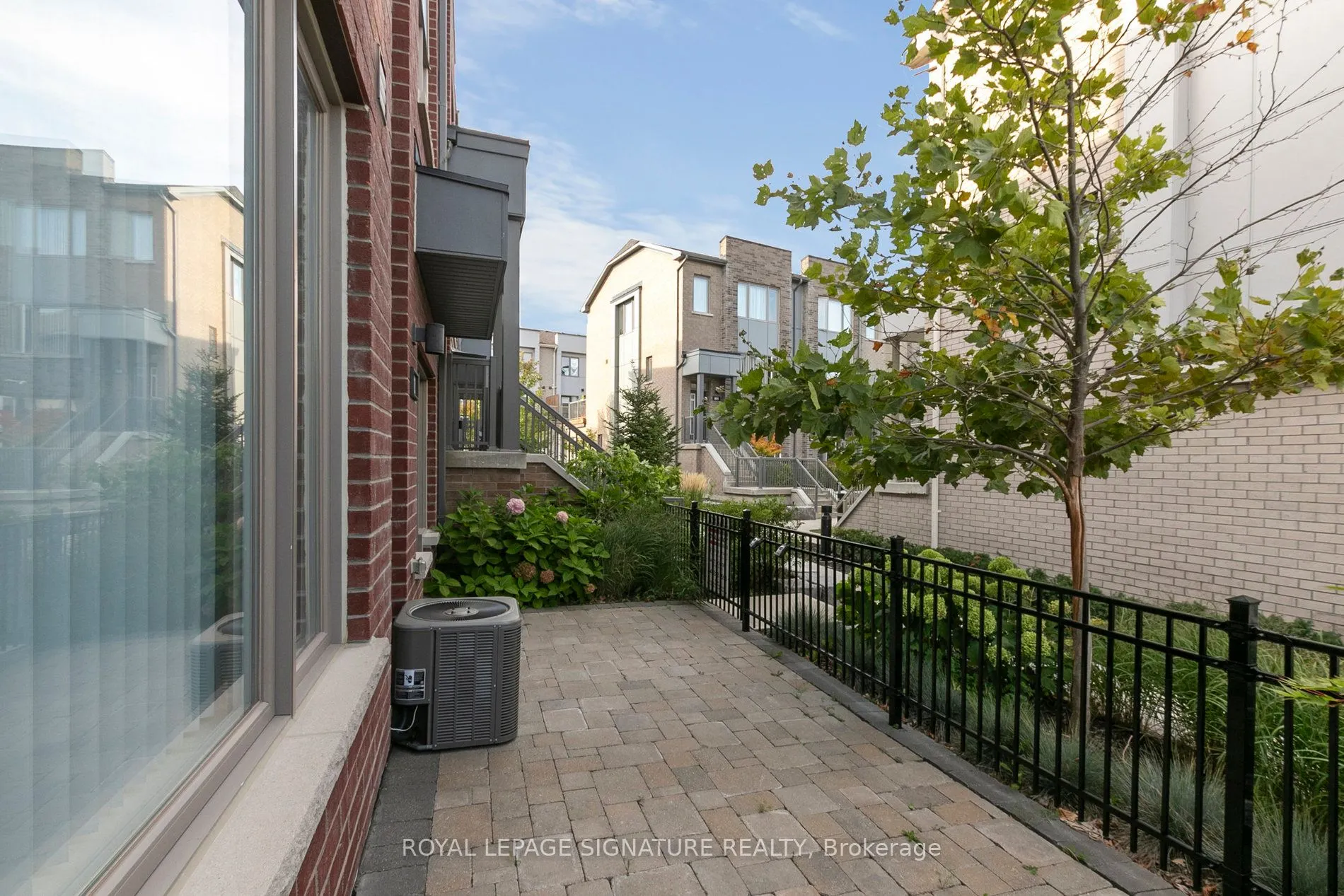 1525 Kingston Road, #302