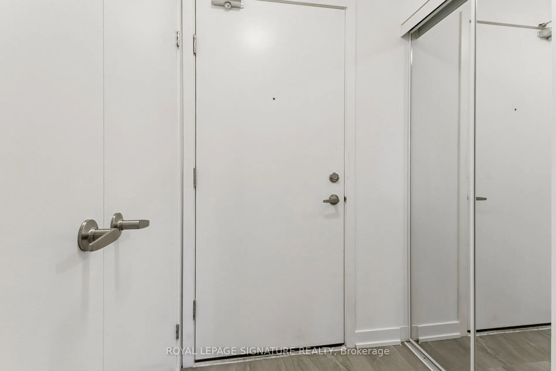 1525 Kingston Road, #302