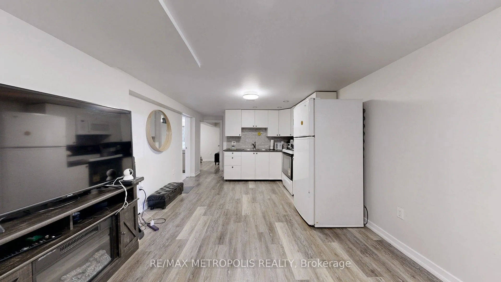 291 Kennedy Road E