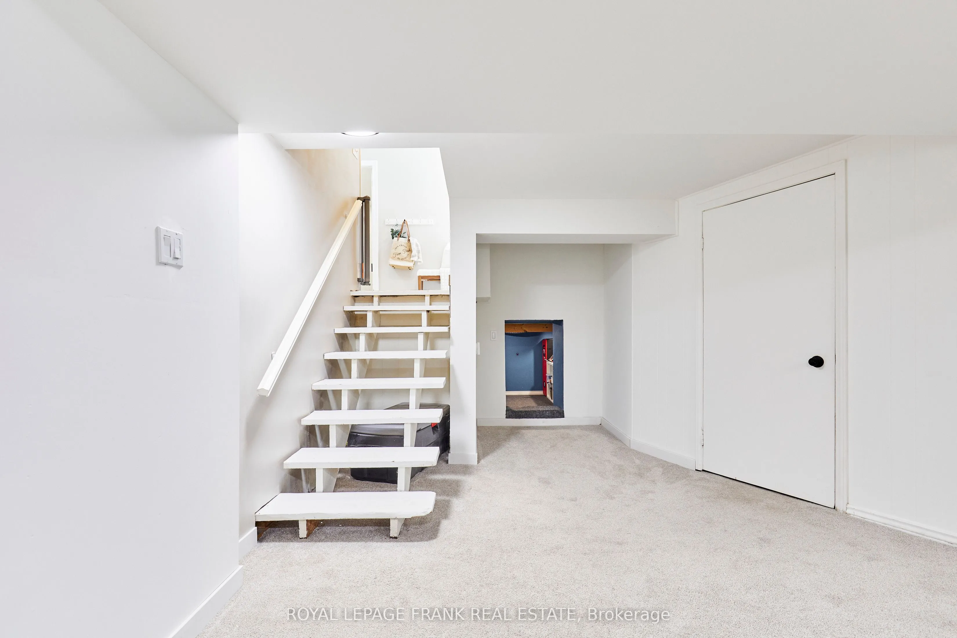 24 Roser Crescent