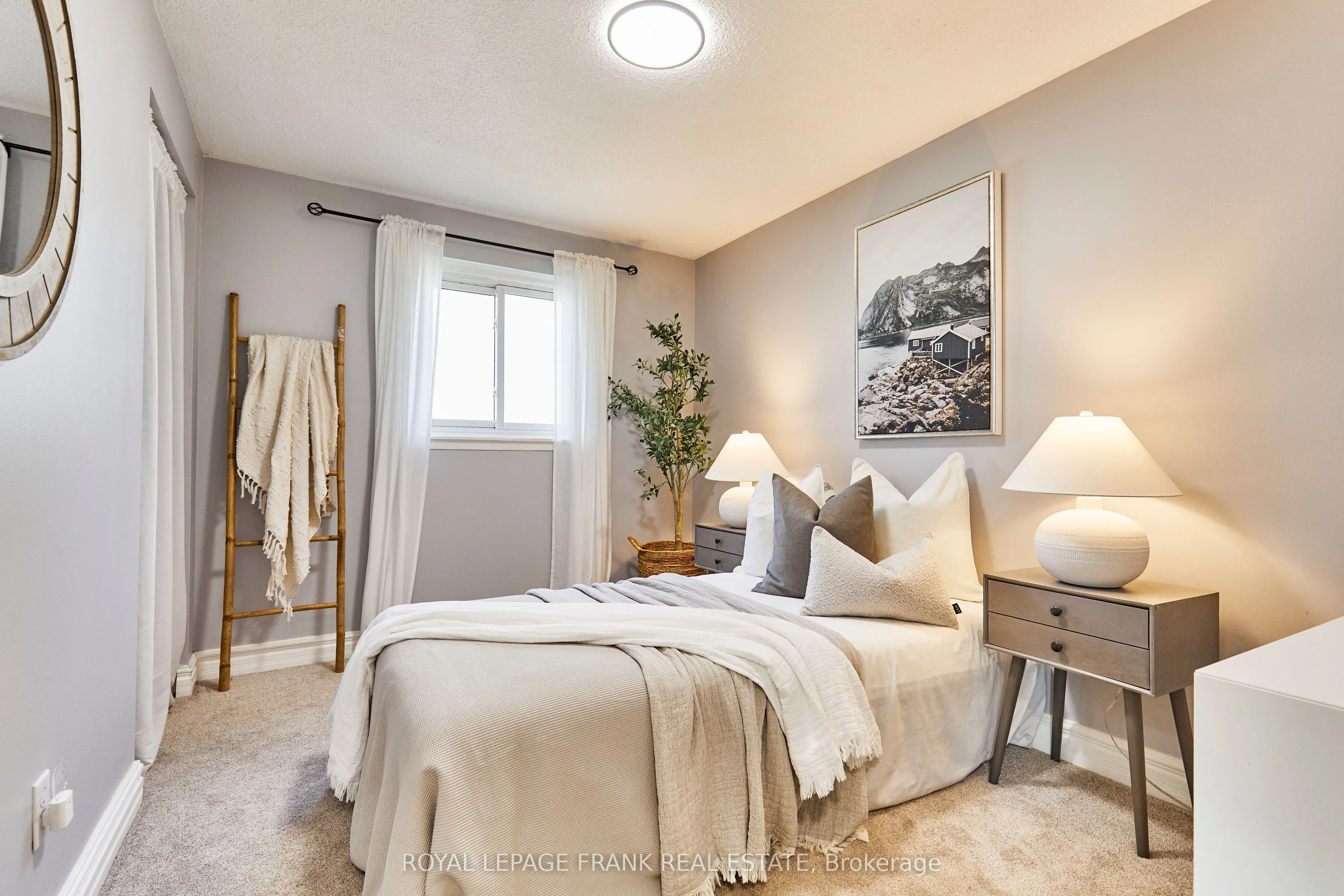 24 Roser Crescent