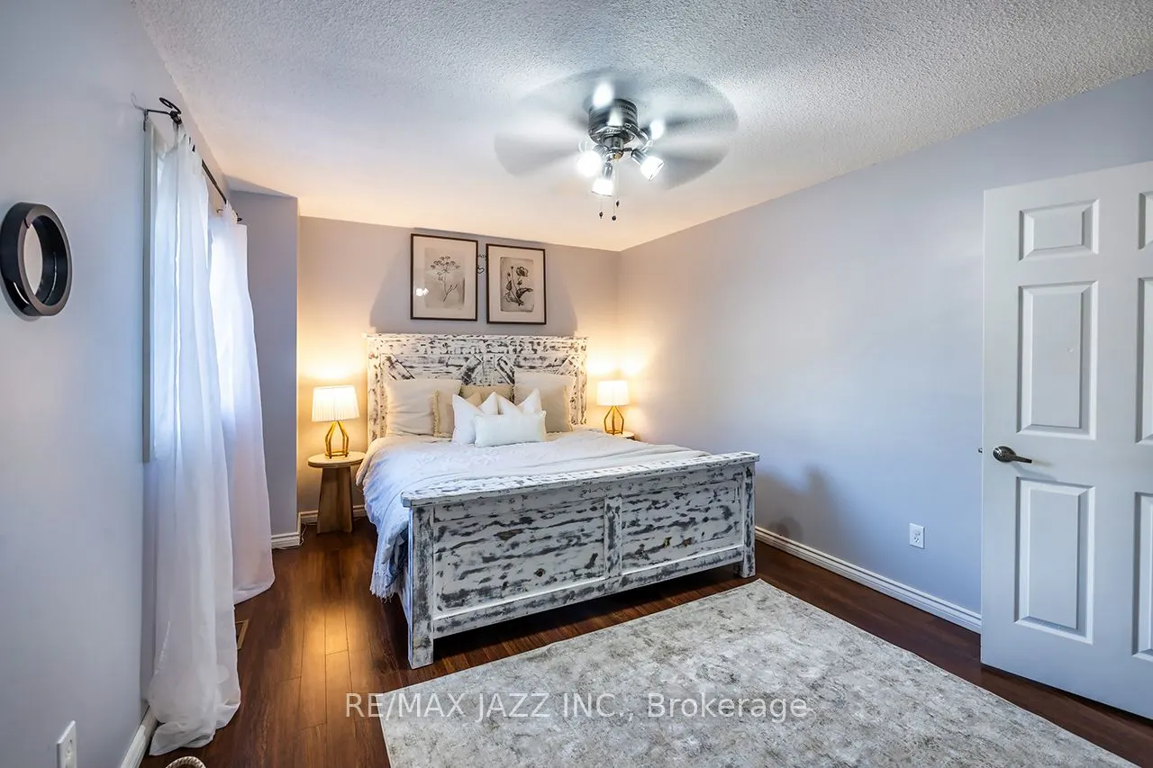 53 Vail Meadows Crescent