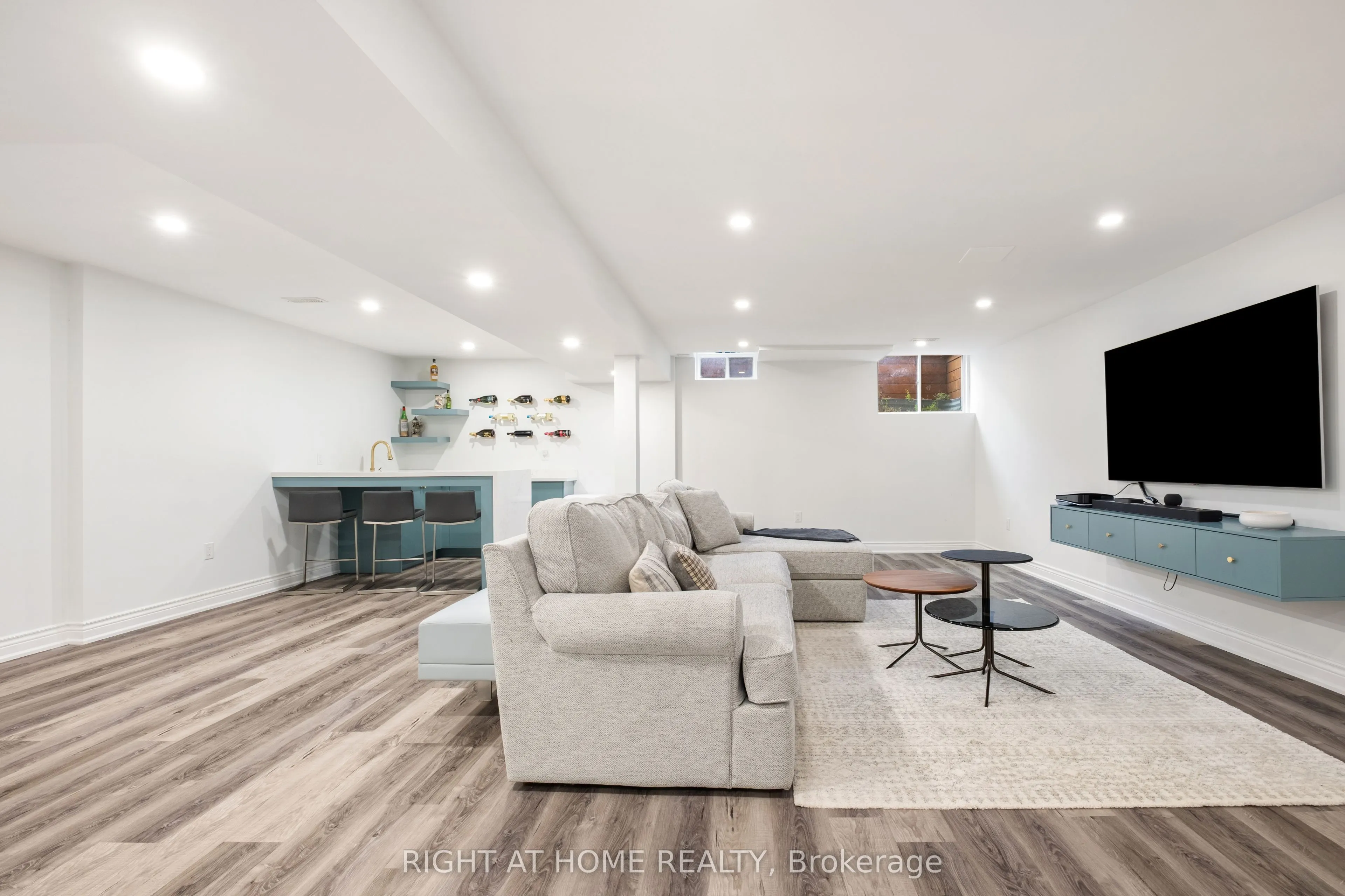 20b Leafield Street