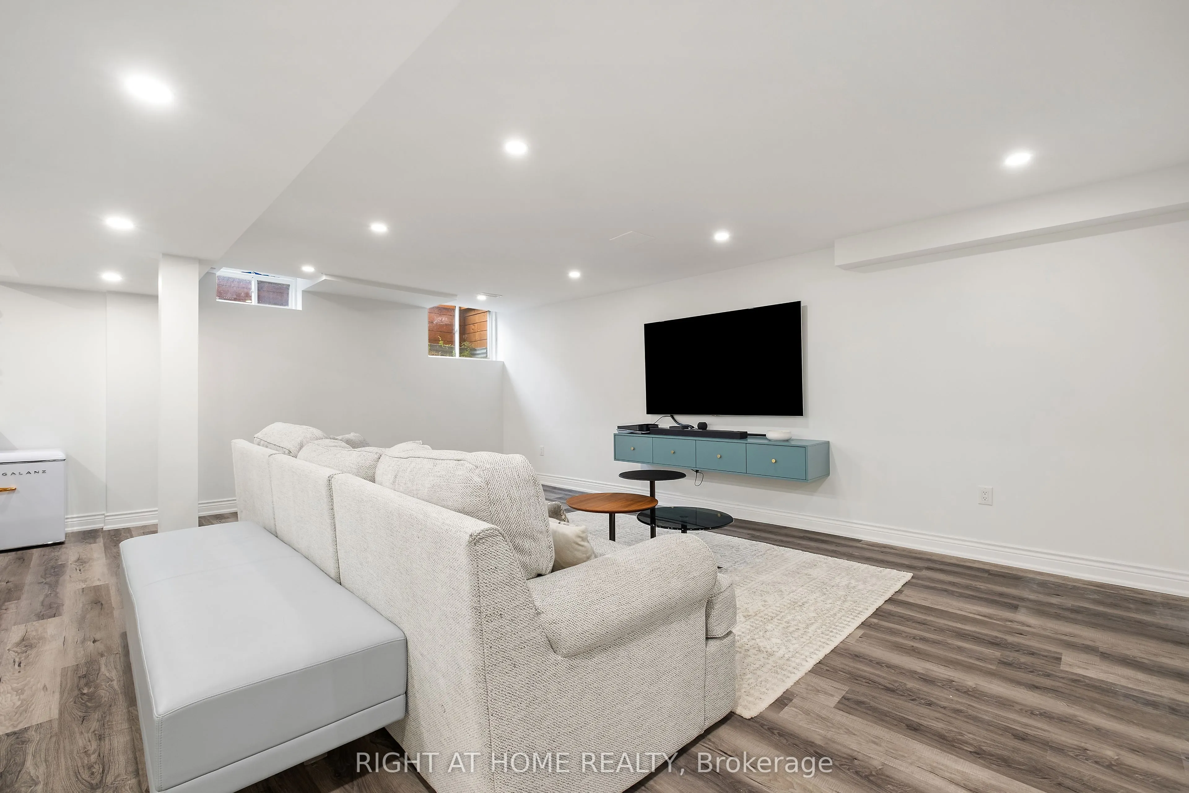 20b Leafield Street
