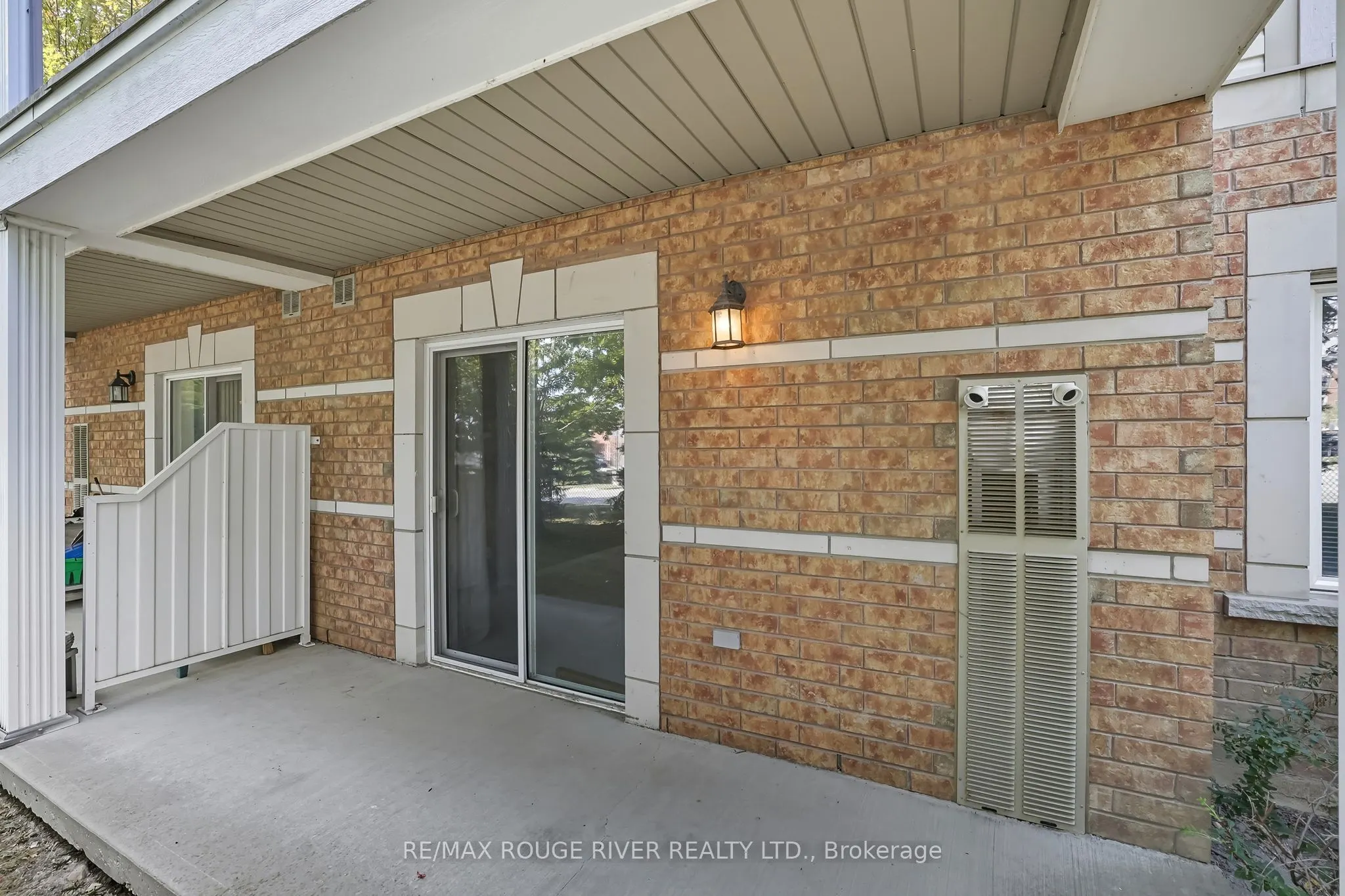 120 Aspen Springs Drive, #104