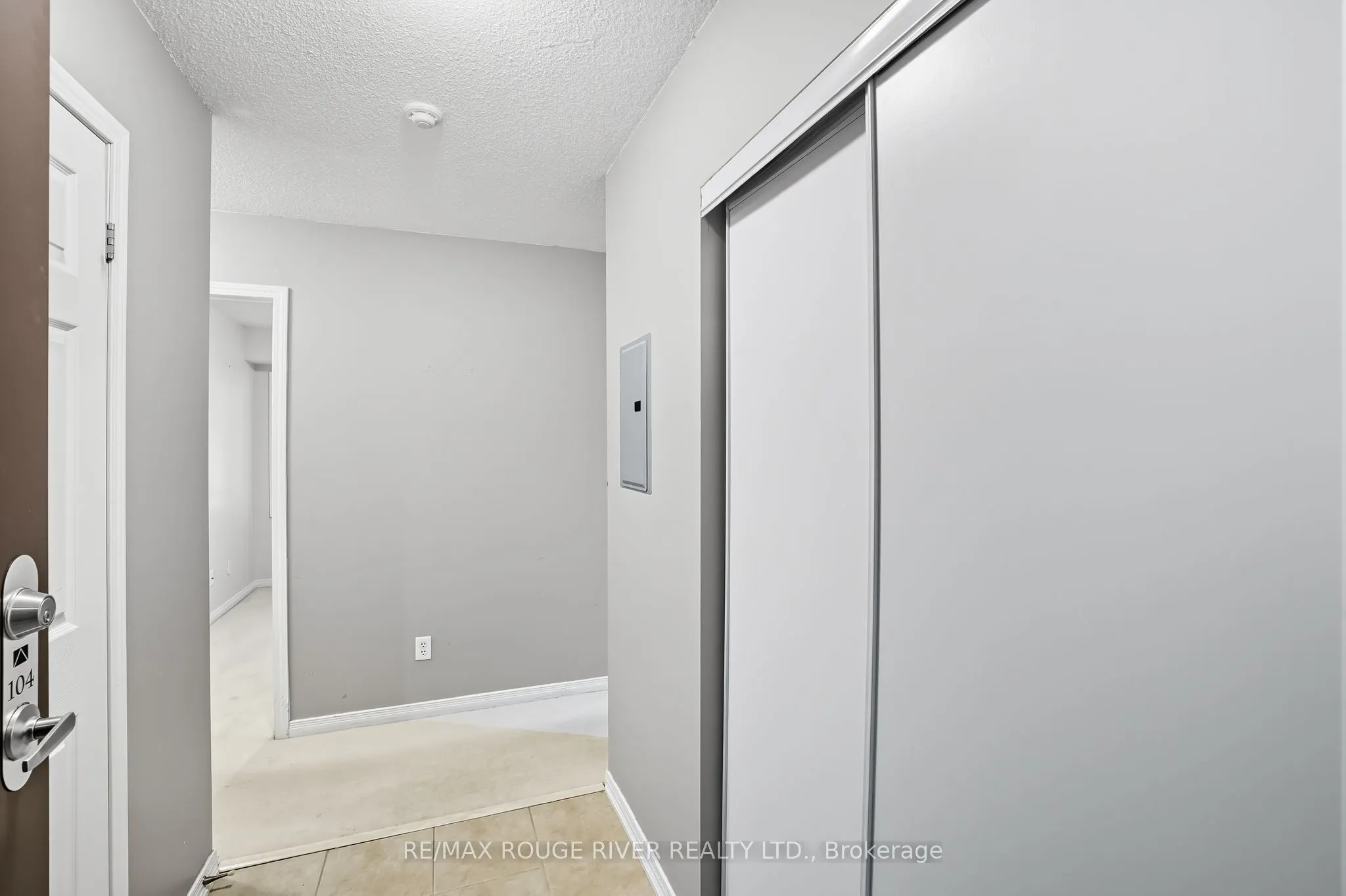 120 Aspen Springs Drive, #104