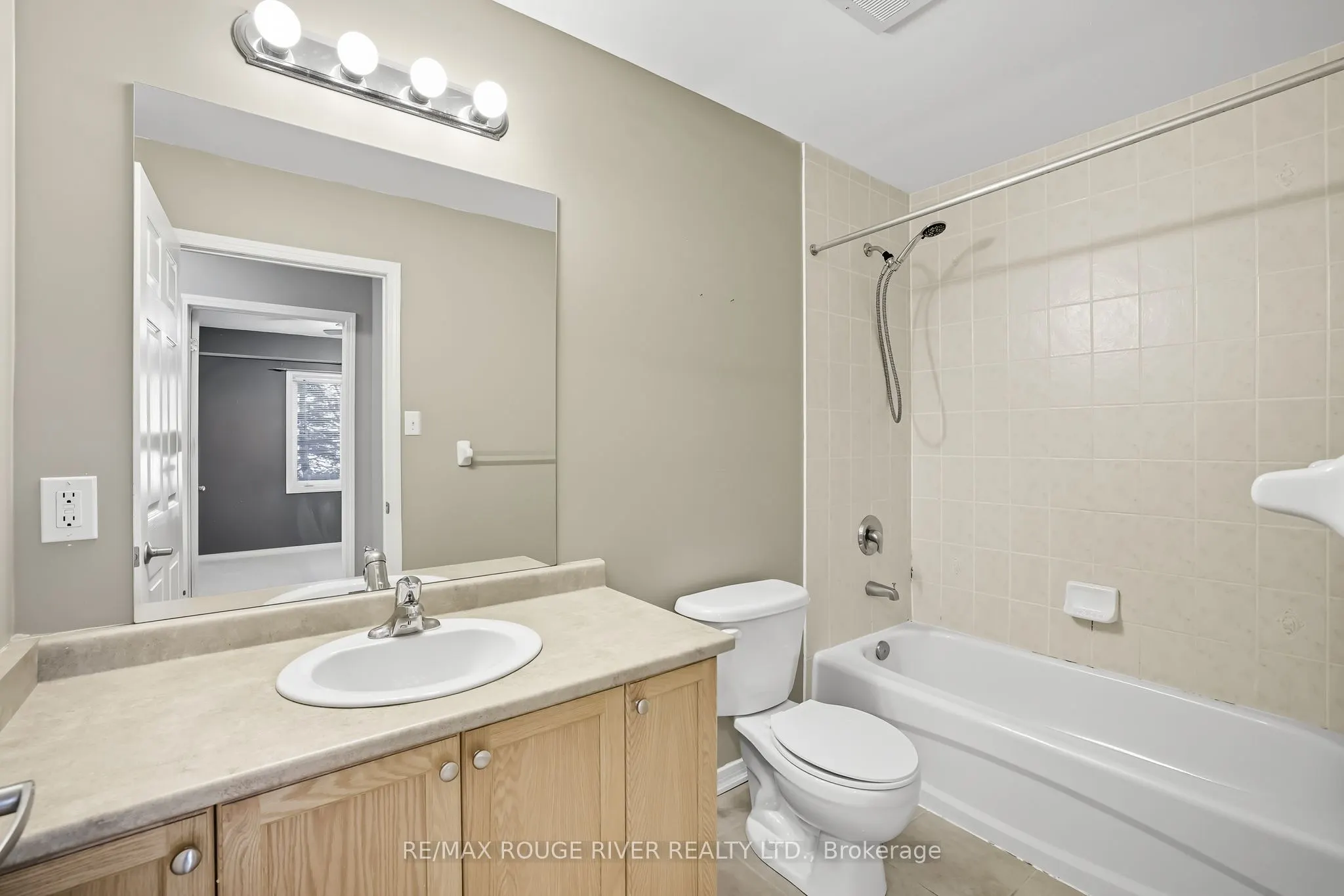 120 Aspen Springs Drive, #104