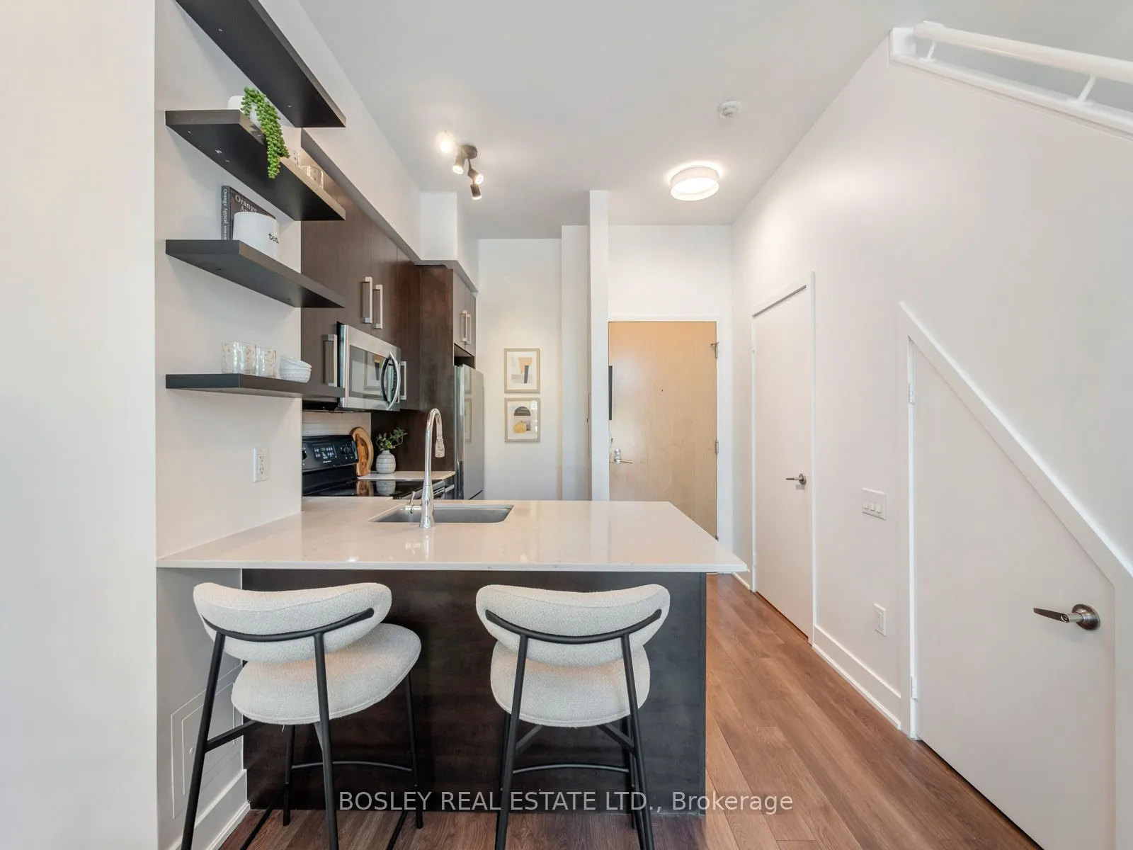 1048 Broadview Avenue, #TH 1