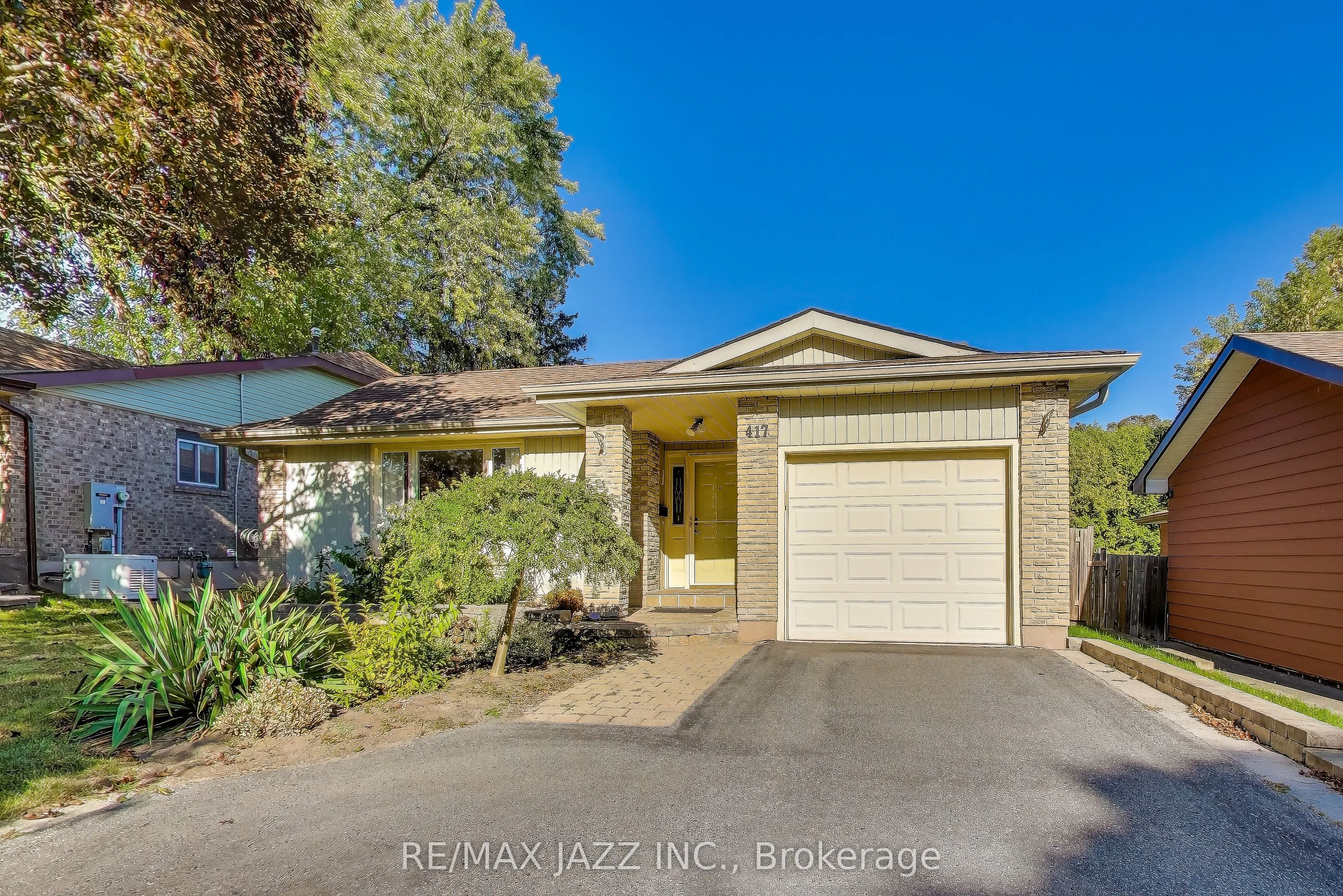 417 Crestwood Drive