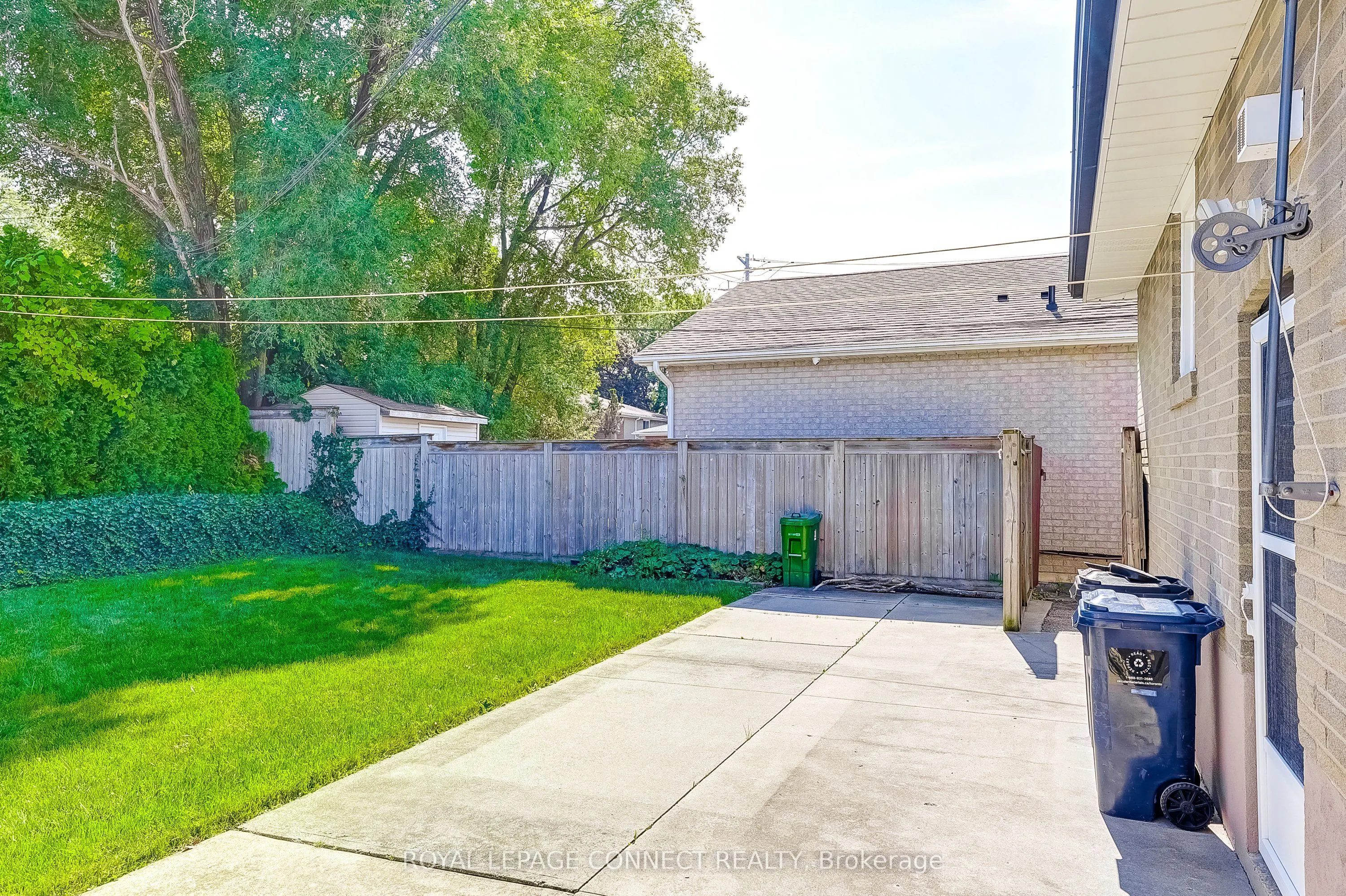 79 Greenock Avenue