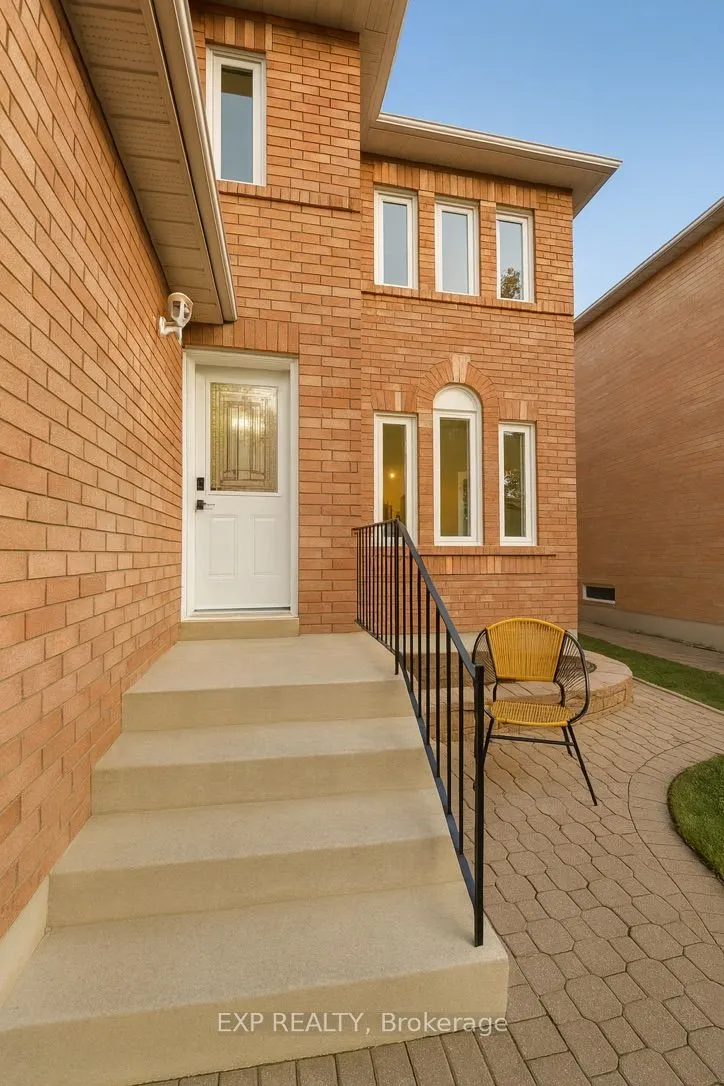 7 Macdermott Drive