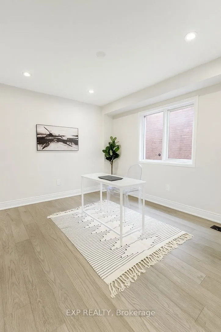 7 Macdermott Drive