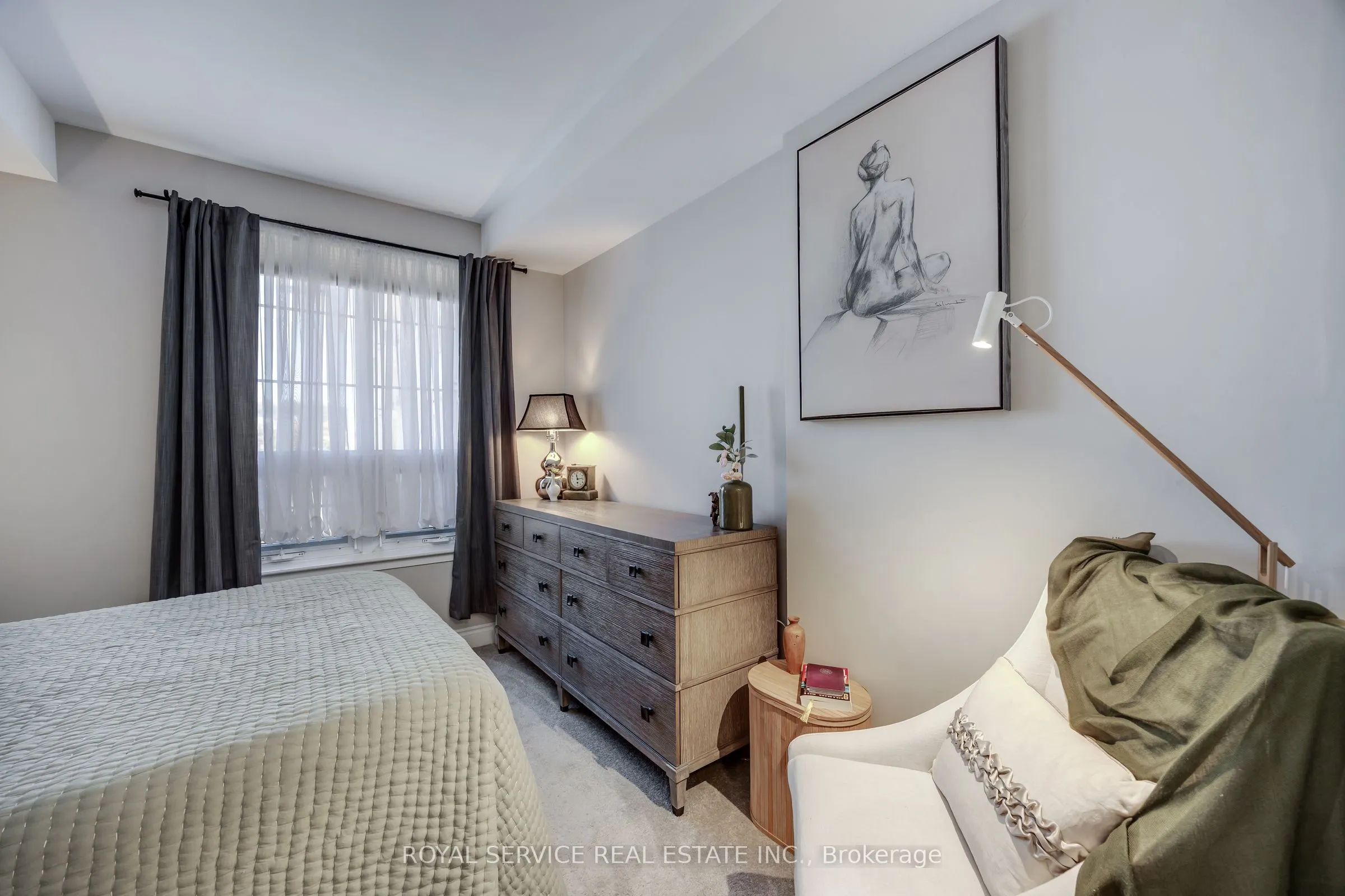21 Brookhouse Drive, #220