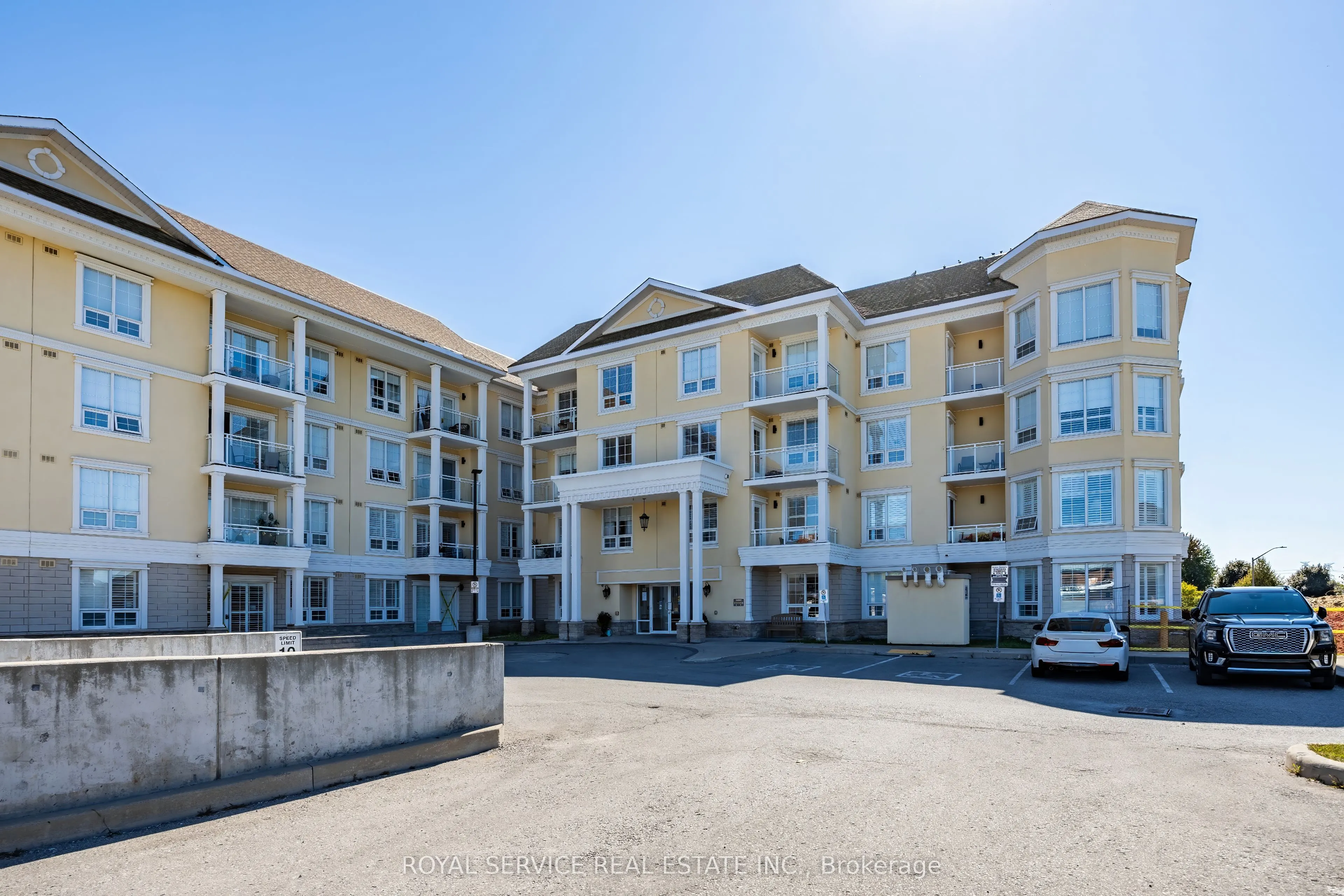 21 Brookhouse Drive, #220