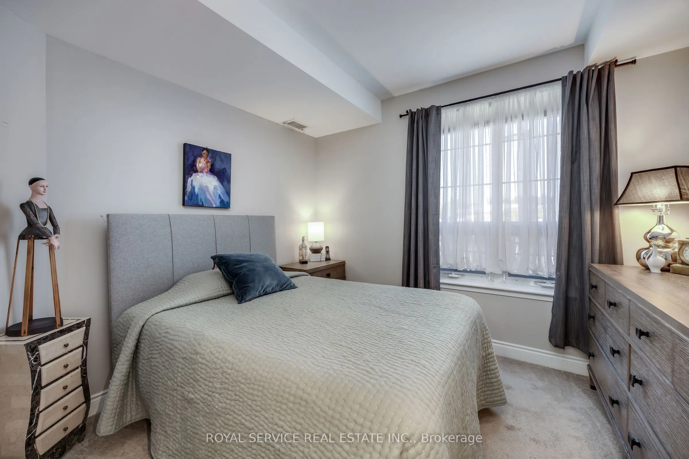 21 Brookhouse Drive, #220