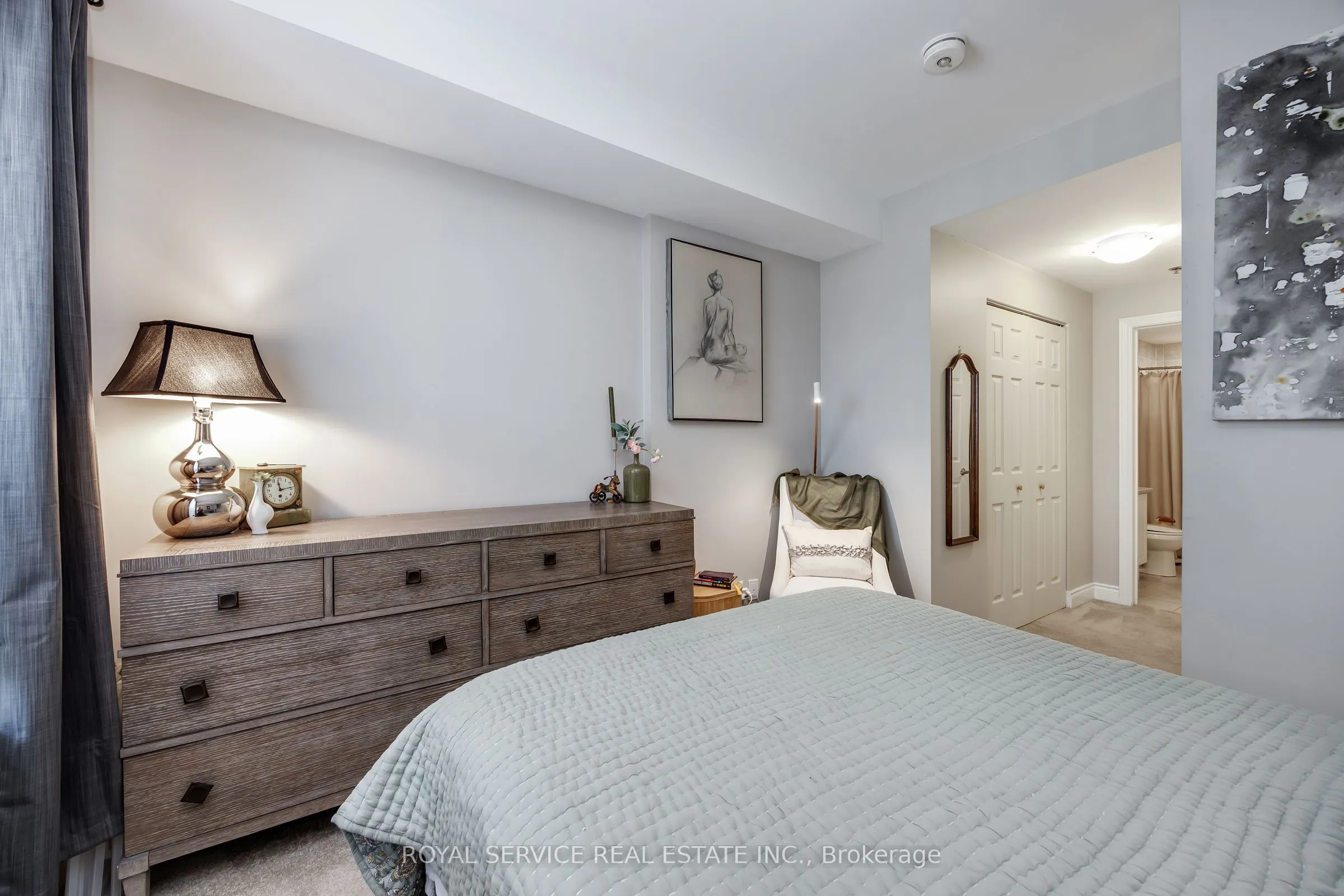21 Brookhouse Drive, #220