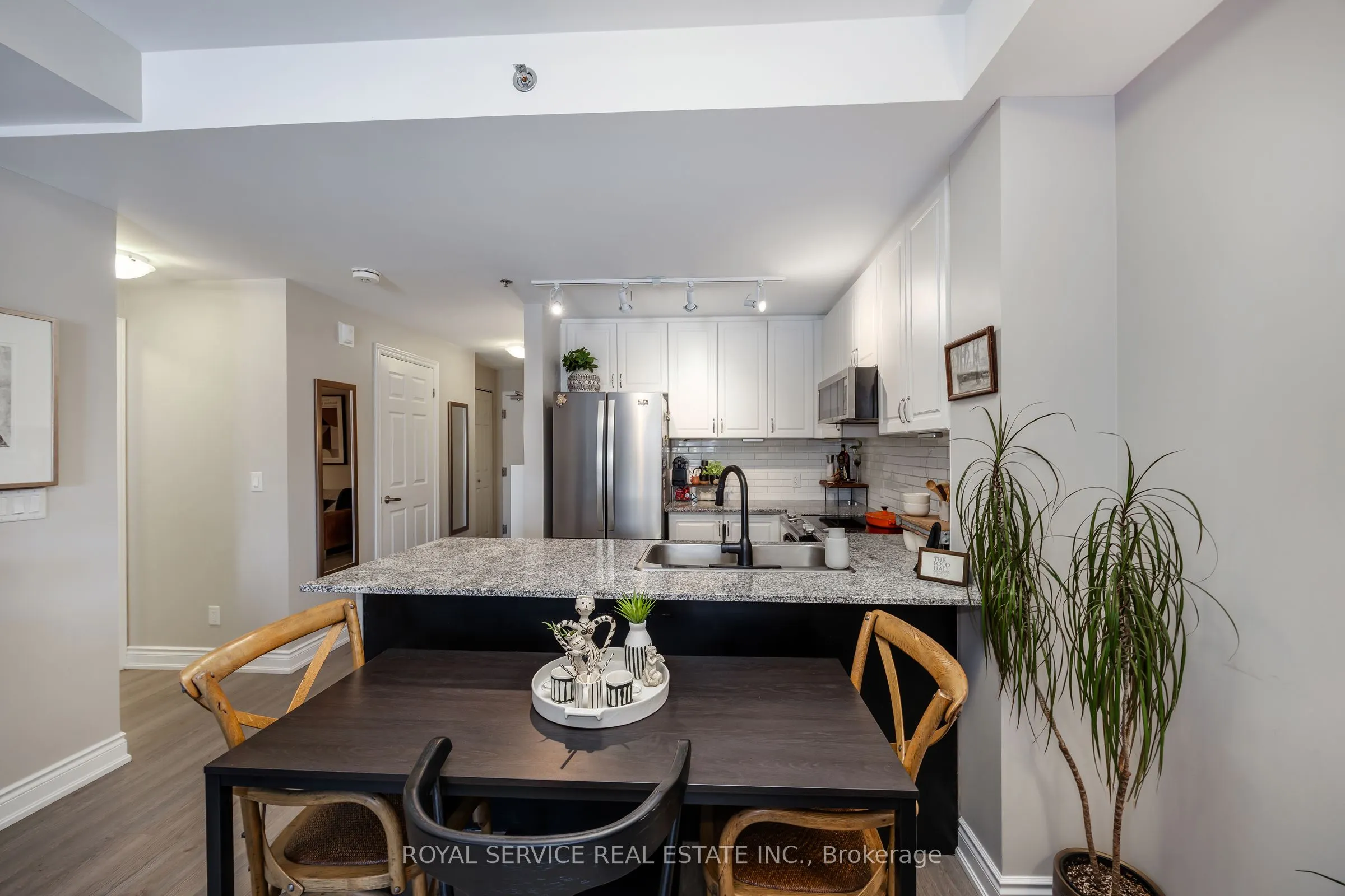 21 Brookhouse Drive, #220
