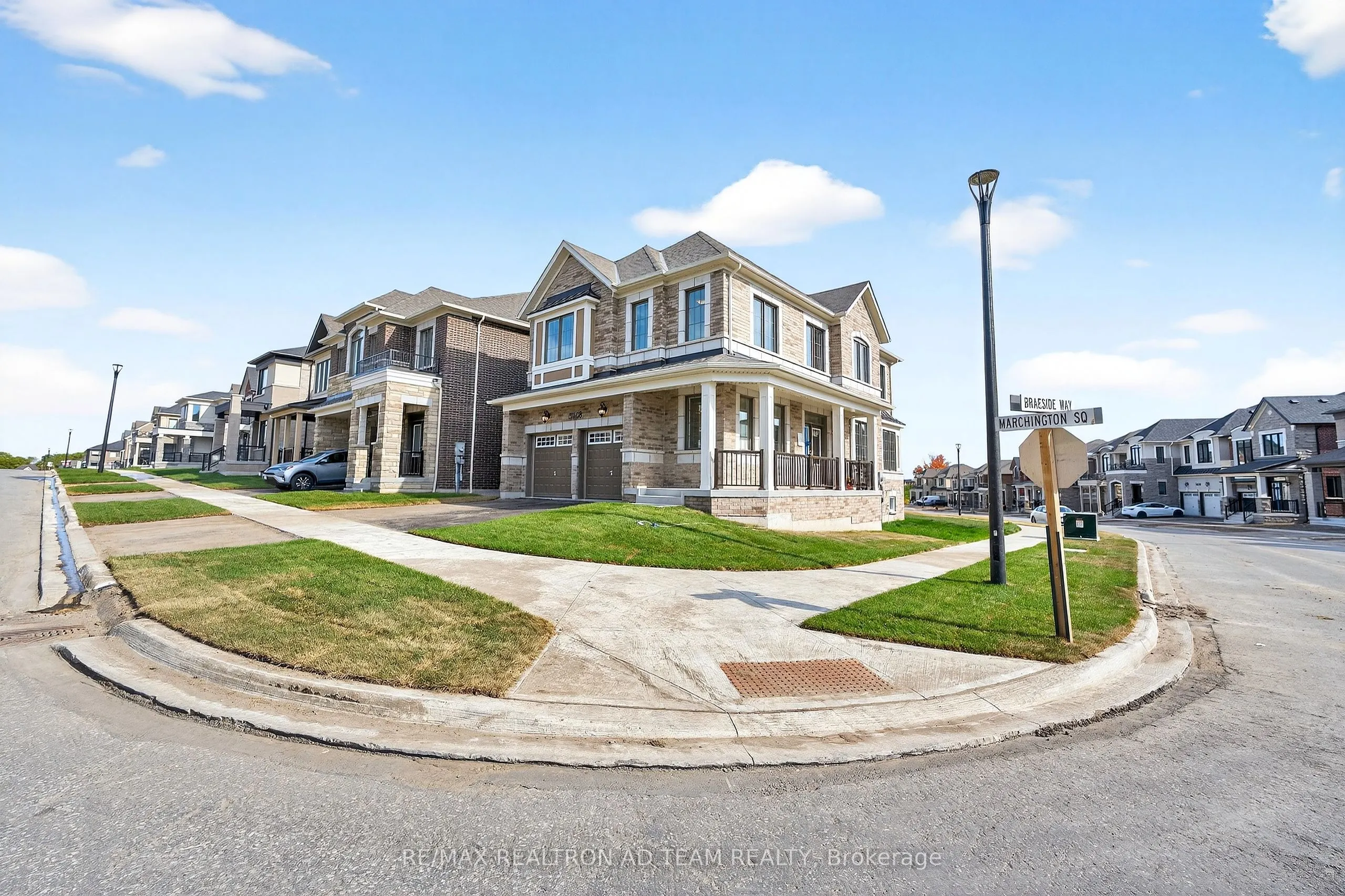 3338 Marchington Square